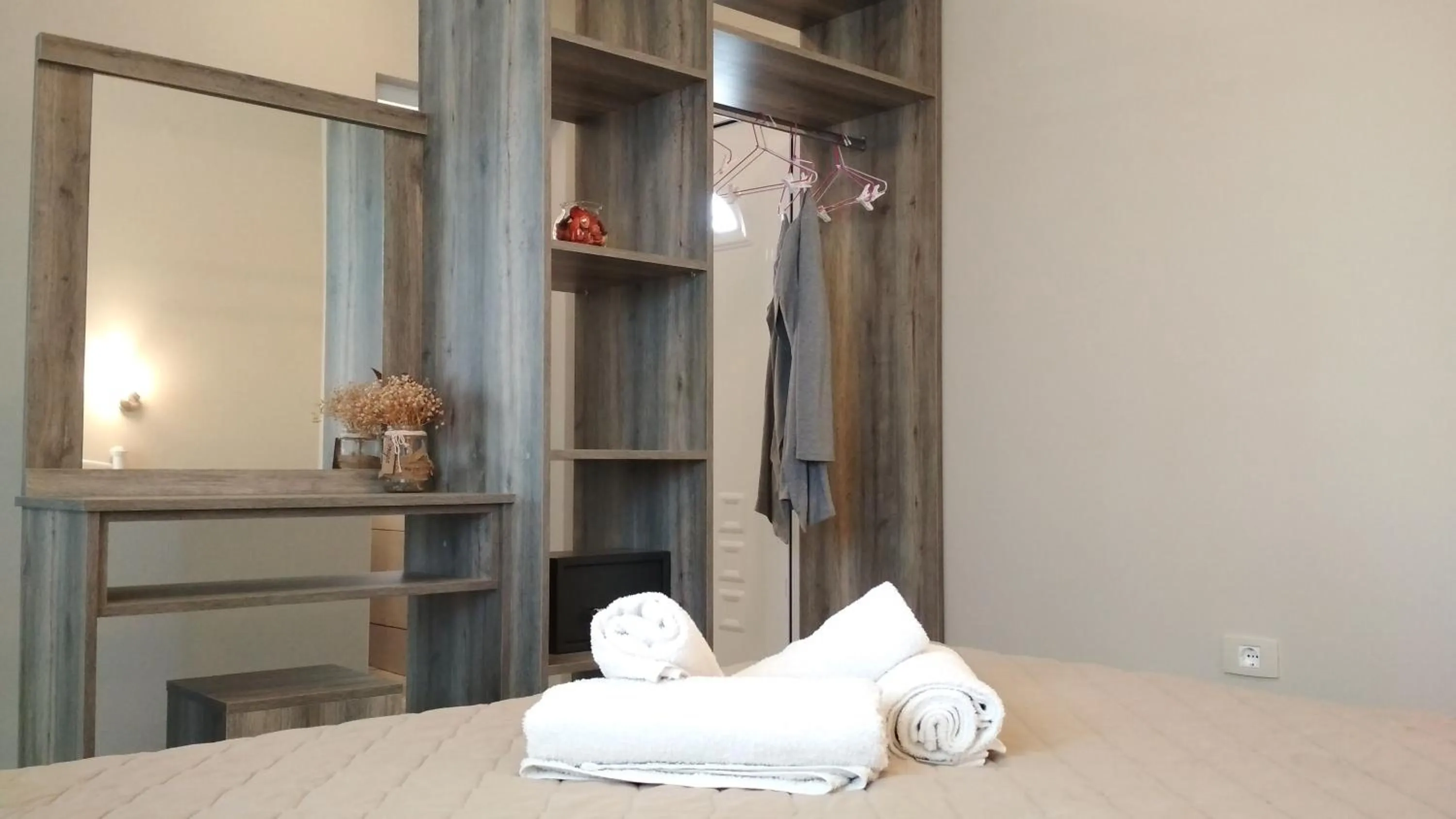 Bedroom, Bed in Casa De Rosa Apartments & Studios