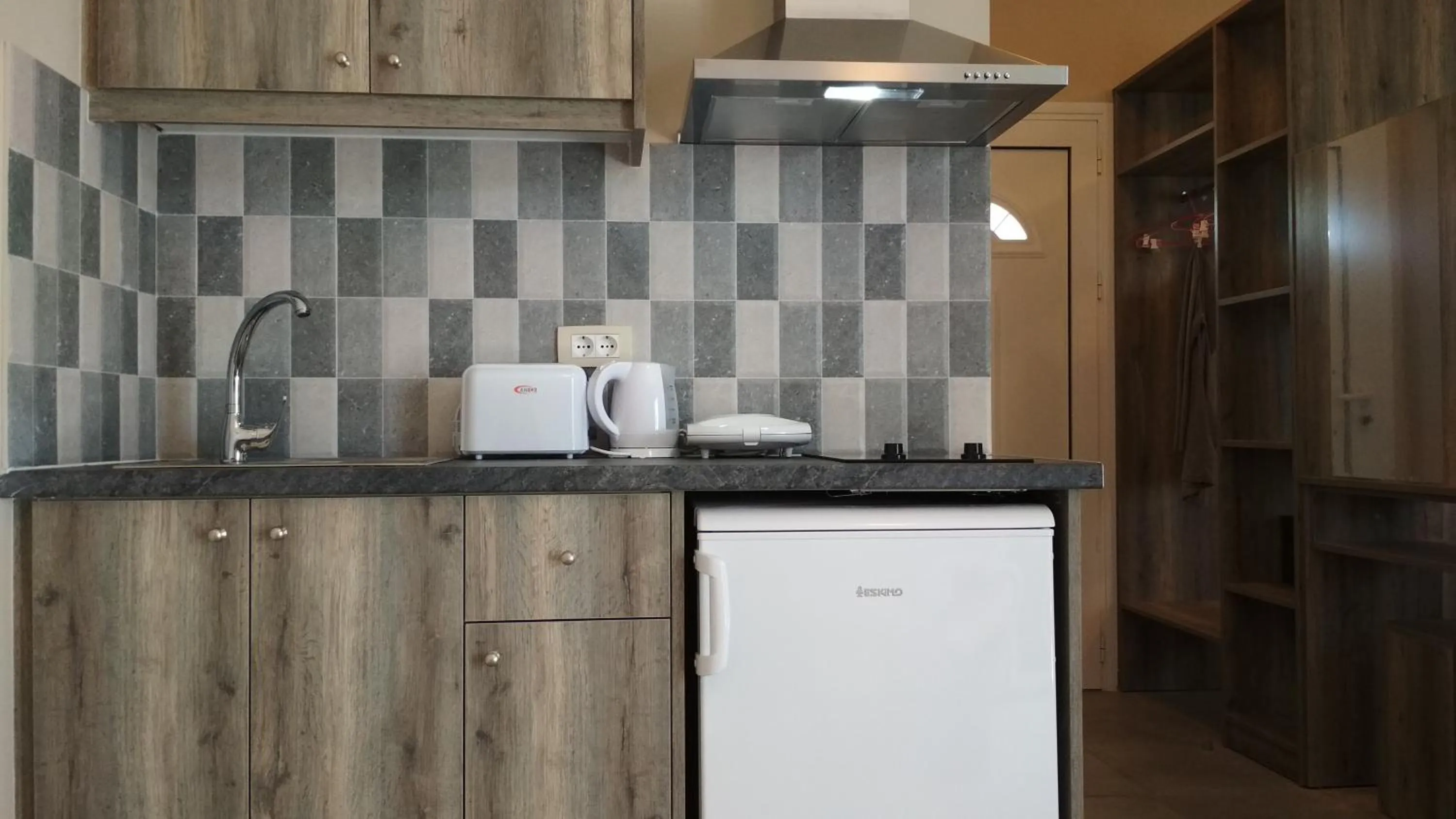 Coffee/tea facilities in Casa De Rosa Apartments & Studios