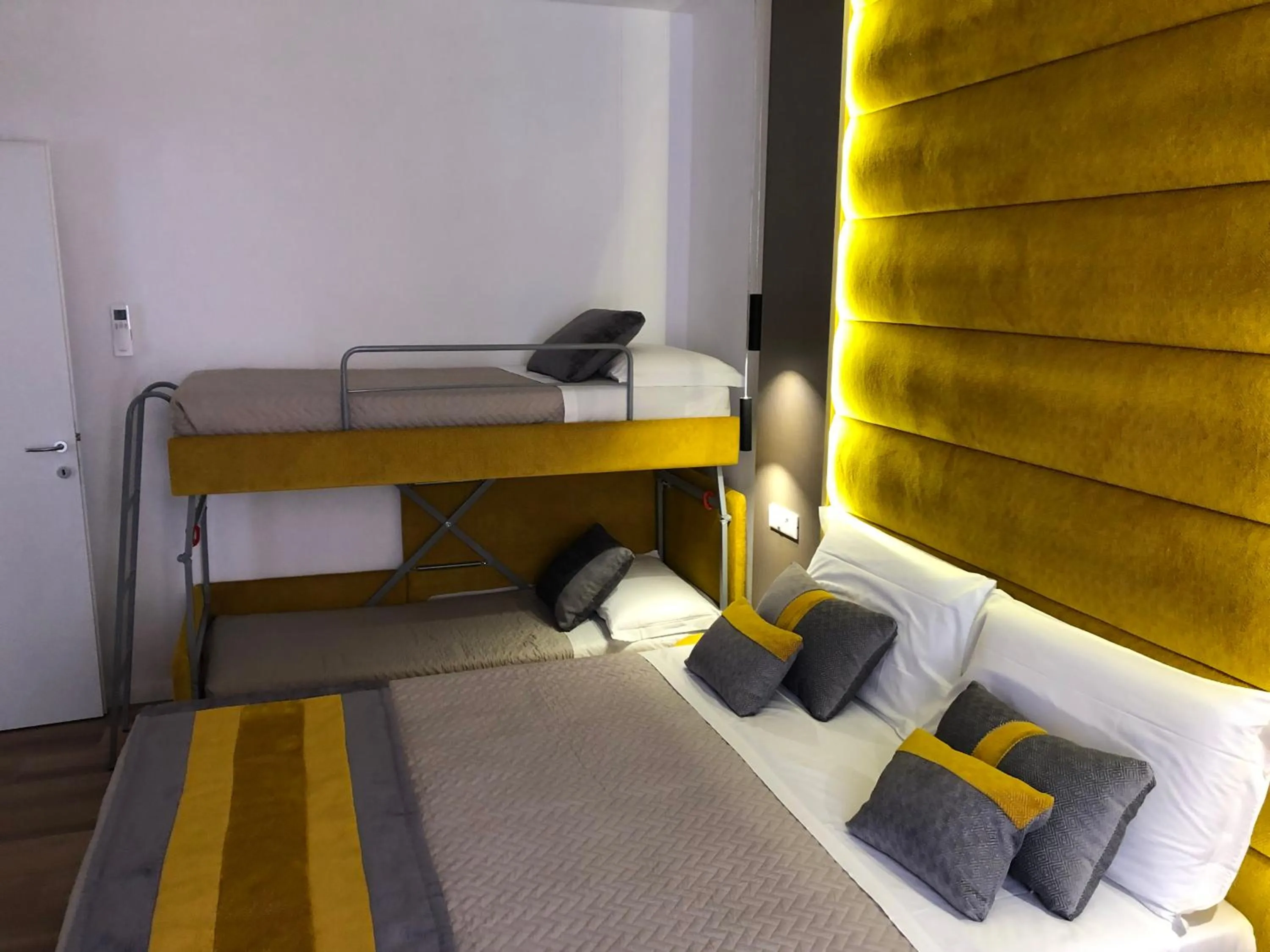 Bedroom, Bed in Elegant Apartments 5 terre la spezia