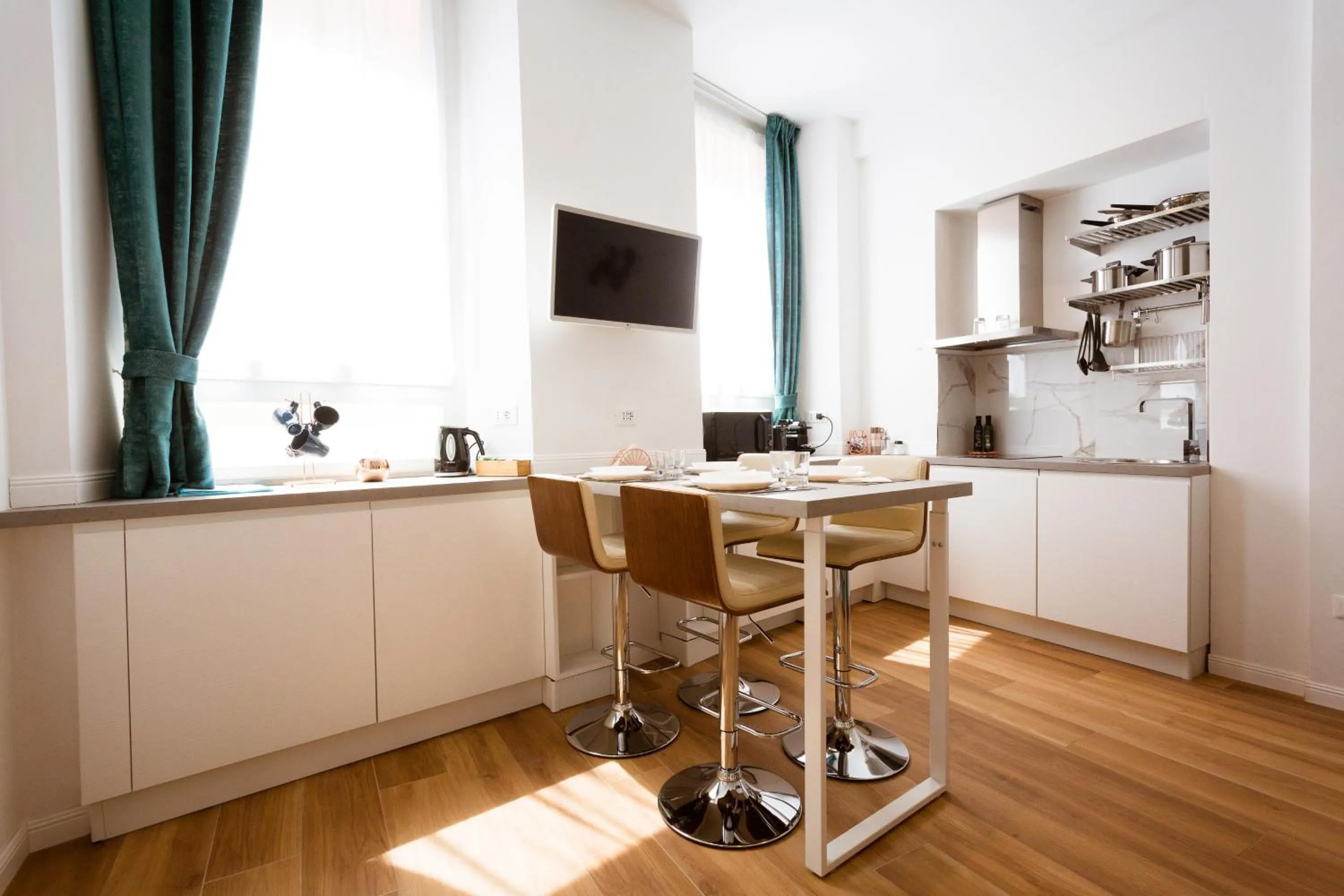 Coffee/tea facilities in Elegant Apartments 5 terre la spezia
