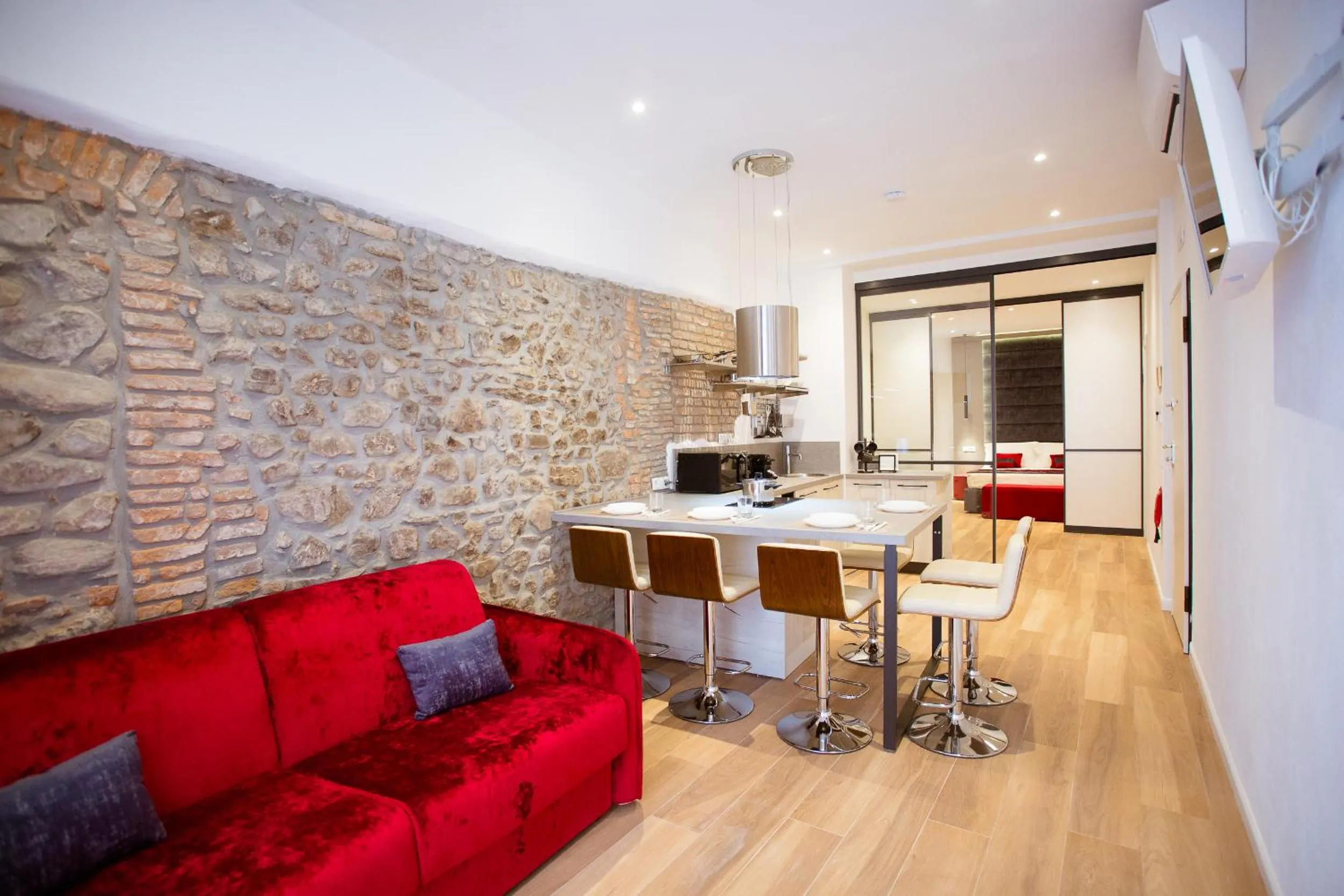 Kitchen or kitchenette in Elegant Apartments 5 terre la spezia