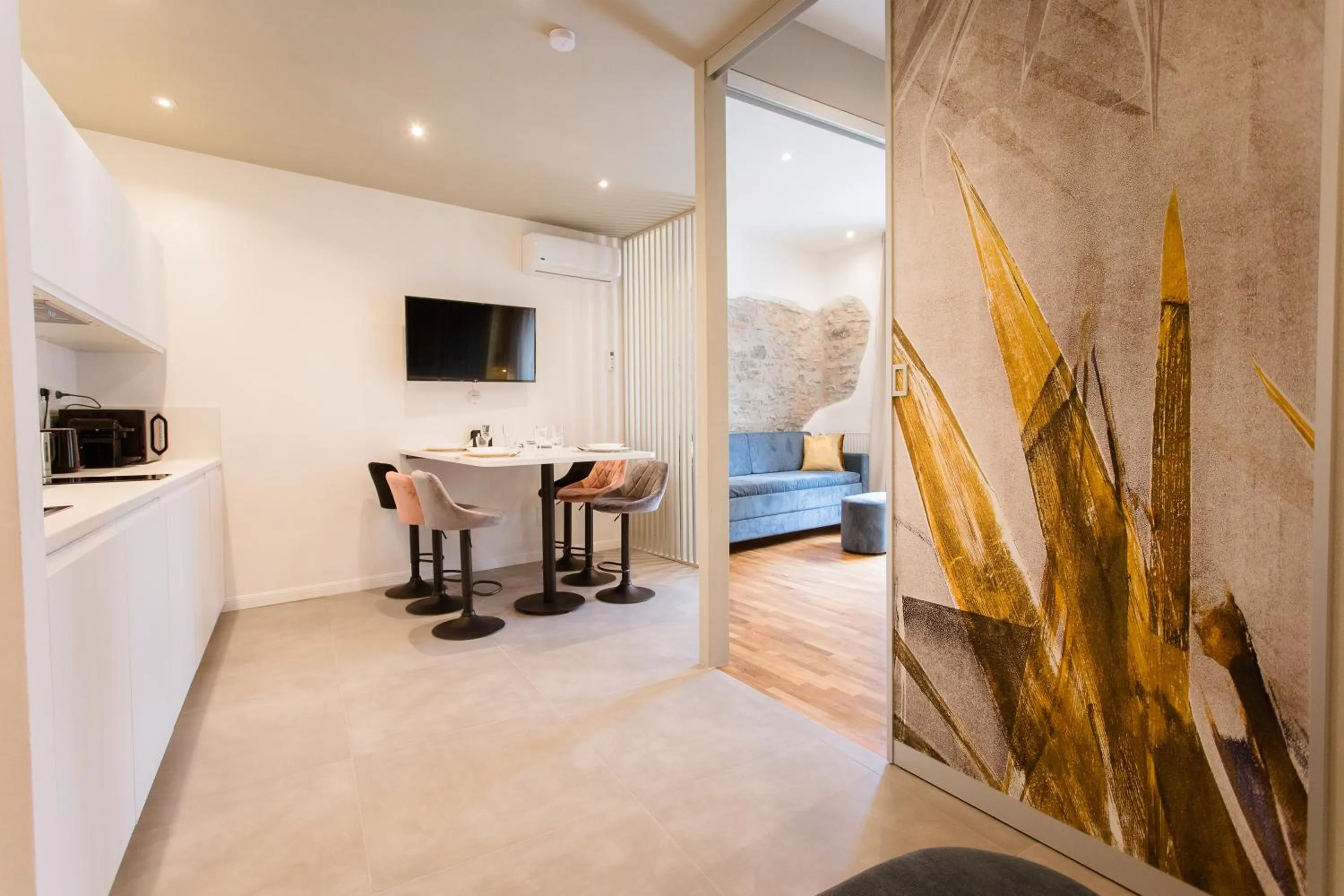 Photo of the whole room in Elegant Apartments 5 terre la spezia