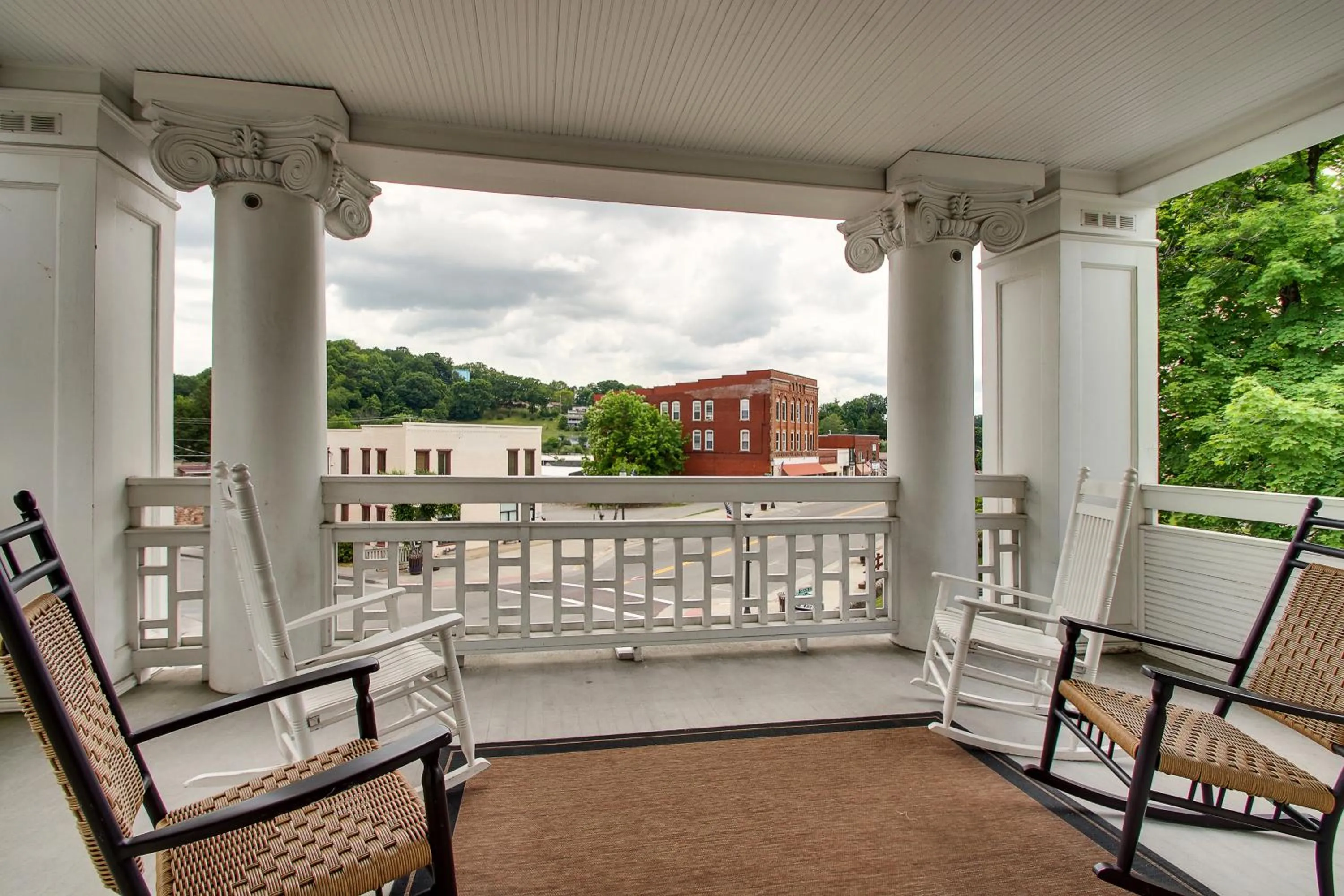 Patio in The Inn at Wise