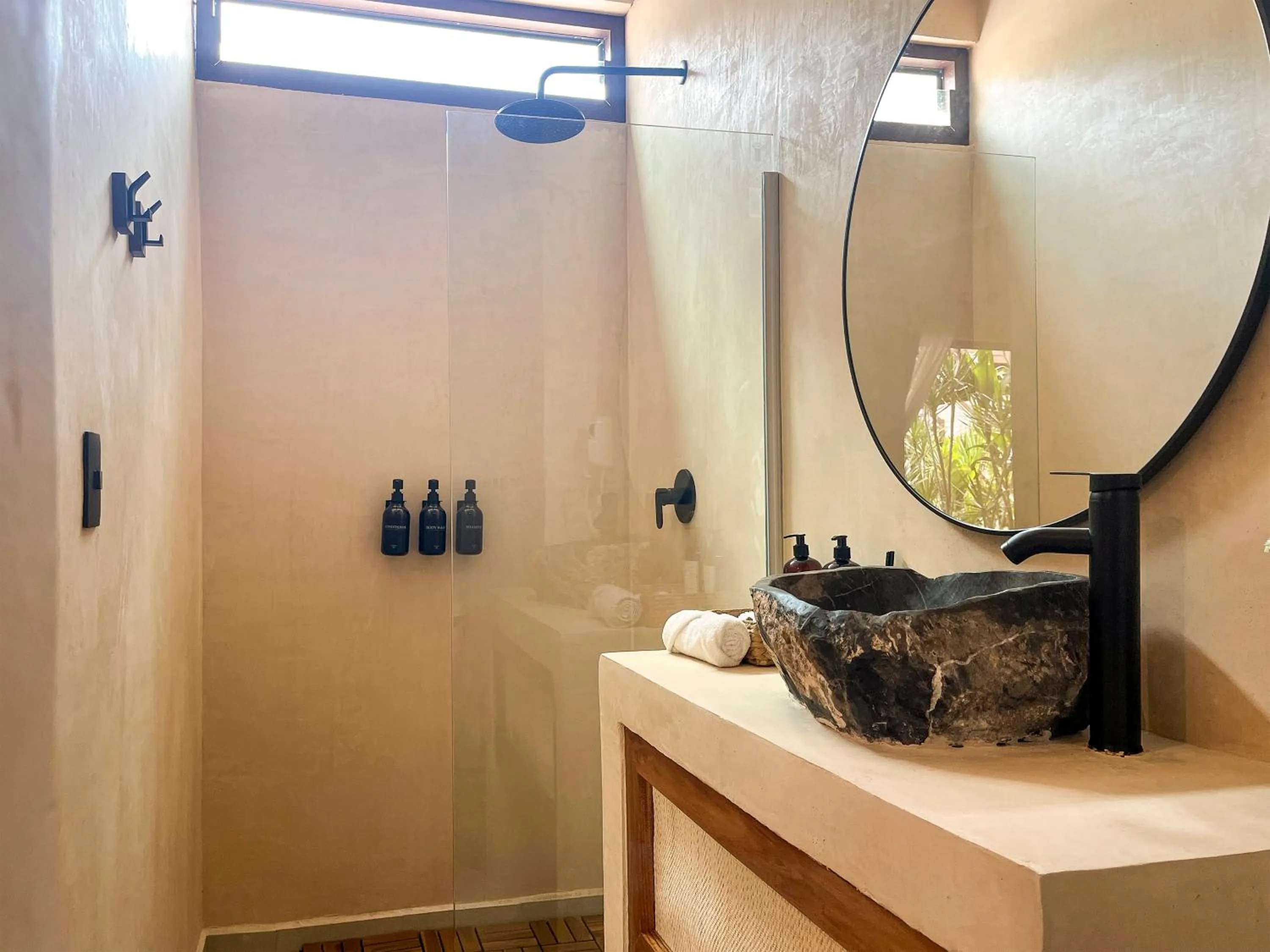 Bathroom in Zelune Luxury Lagoon Resort Bacalar - Adults Only