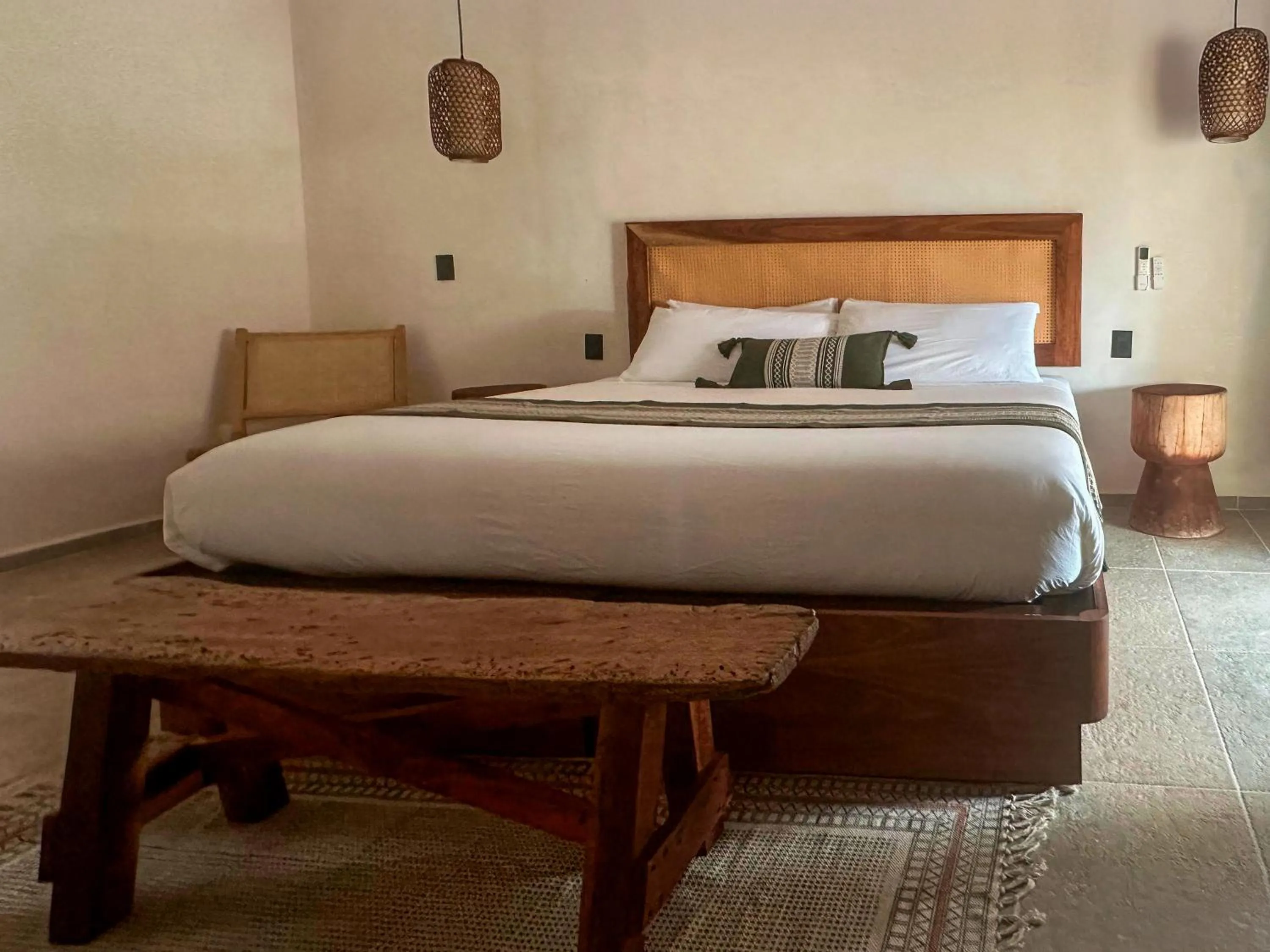 Bedroom, Bed in Zelune Luxury Lagoon Resort Bacalar - Adults Only