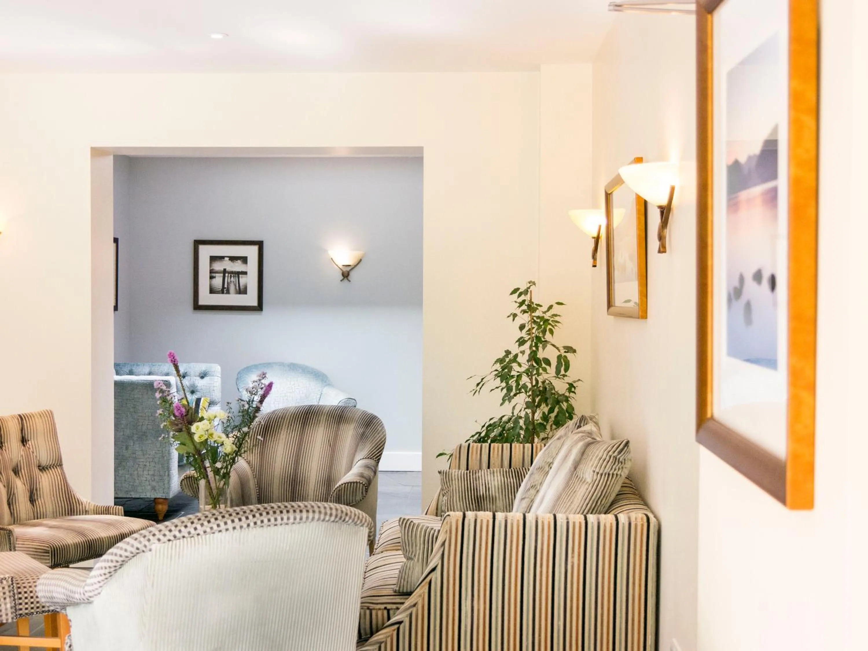 Lounge or bar in Glaramara Hotel