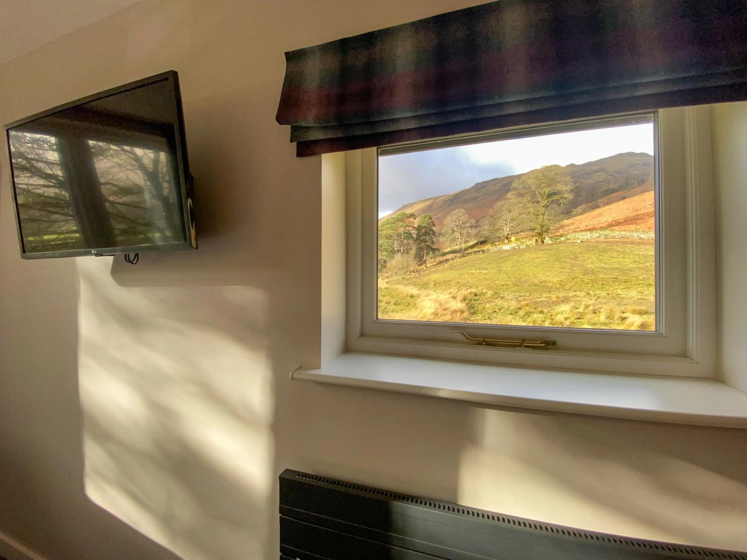 Bedroom in Glaramara Hotel