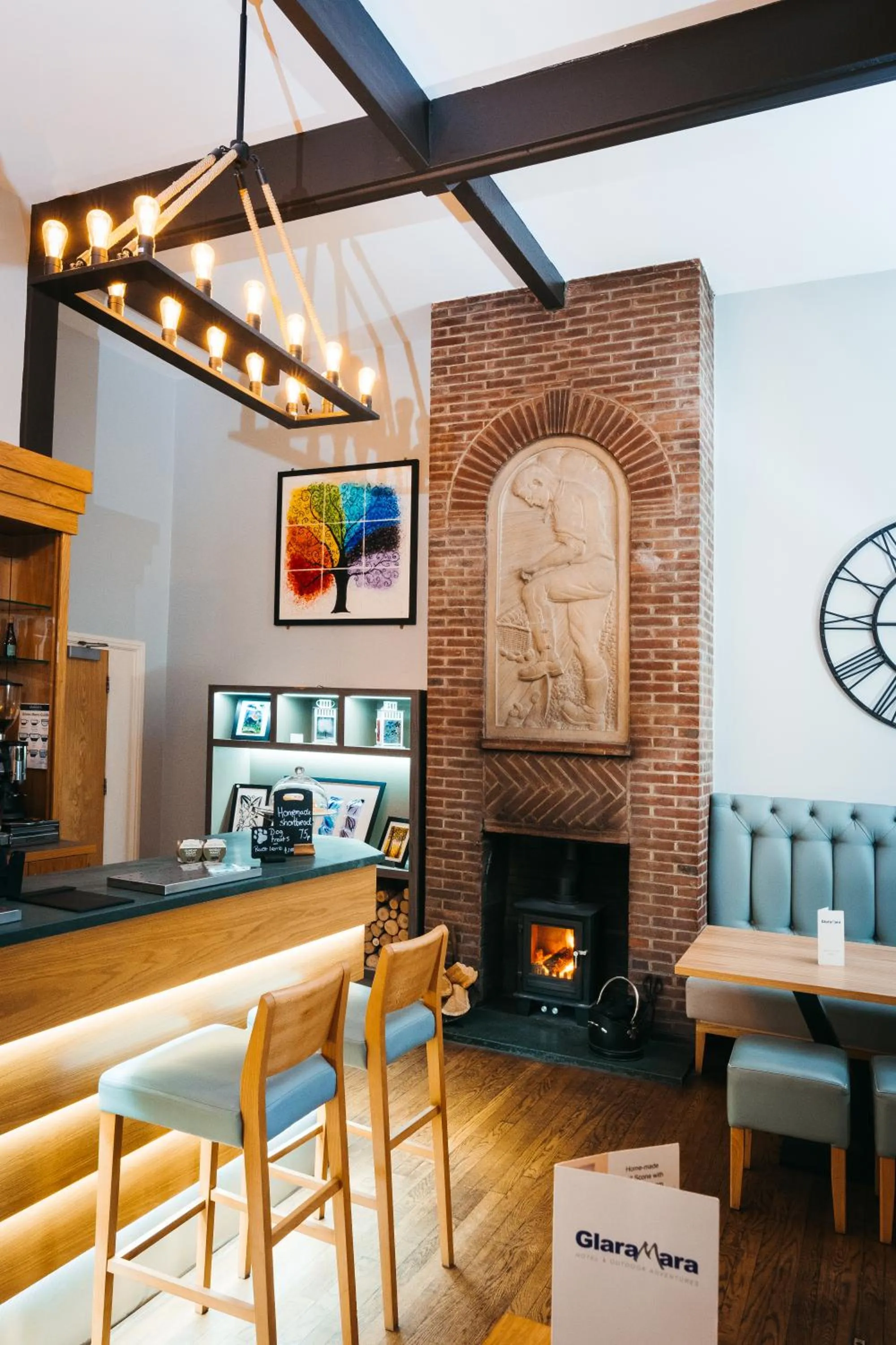 Lounge or bar in Glaramara Hotel