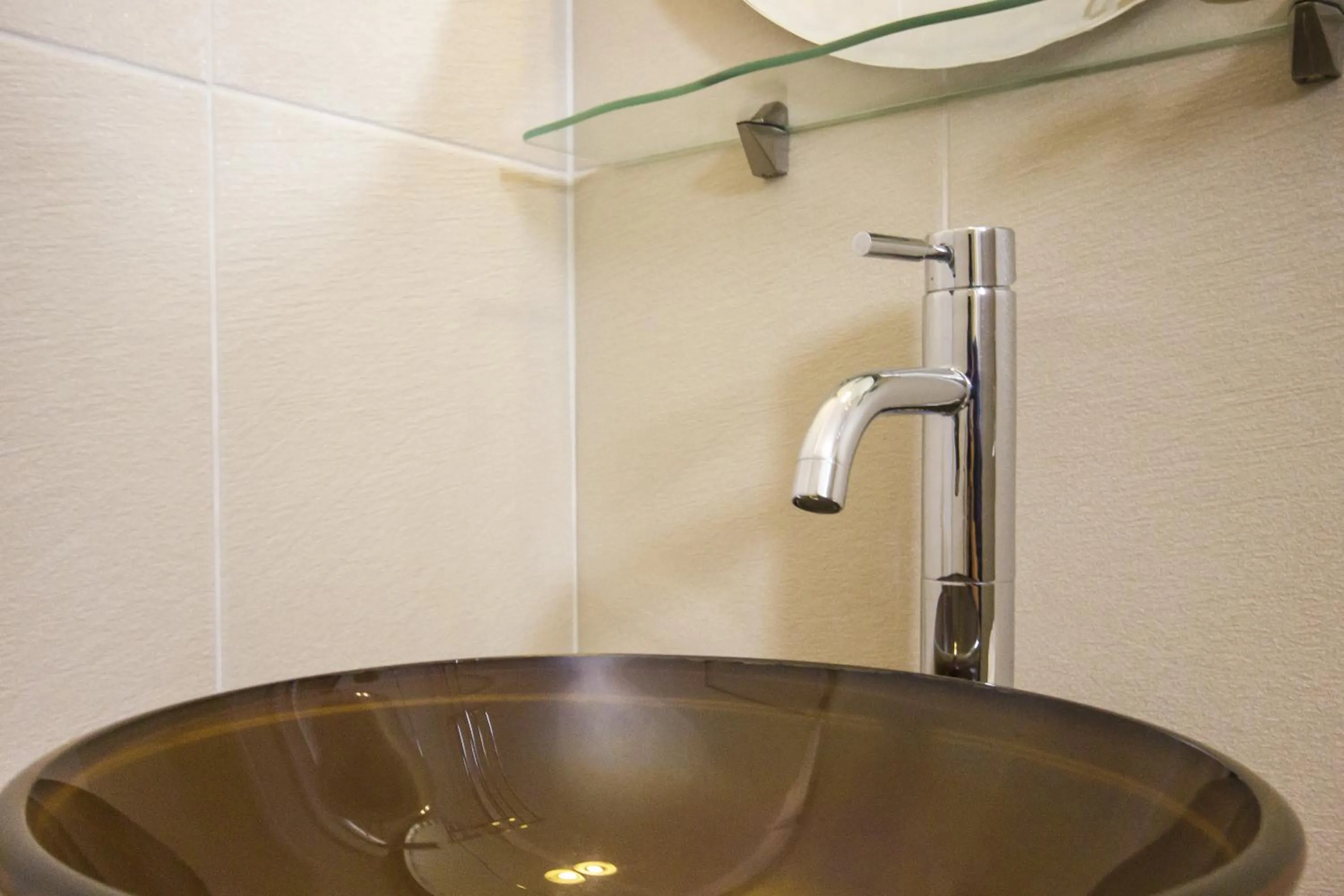 Bathroom in Naxos Holidays