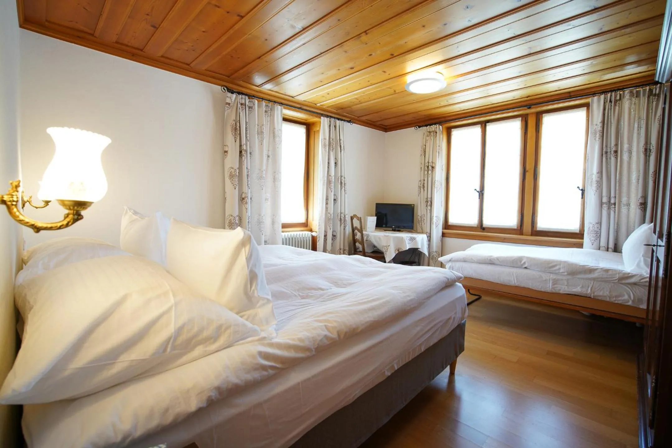 Bed in La Fleur de Lys