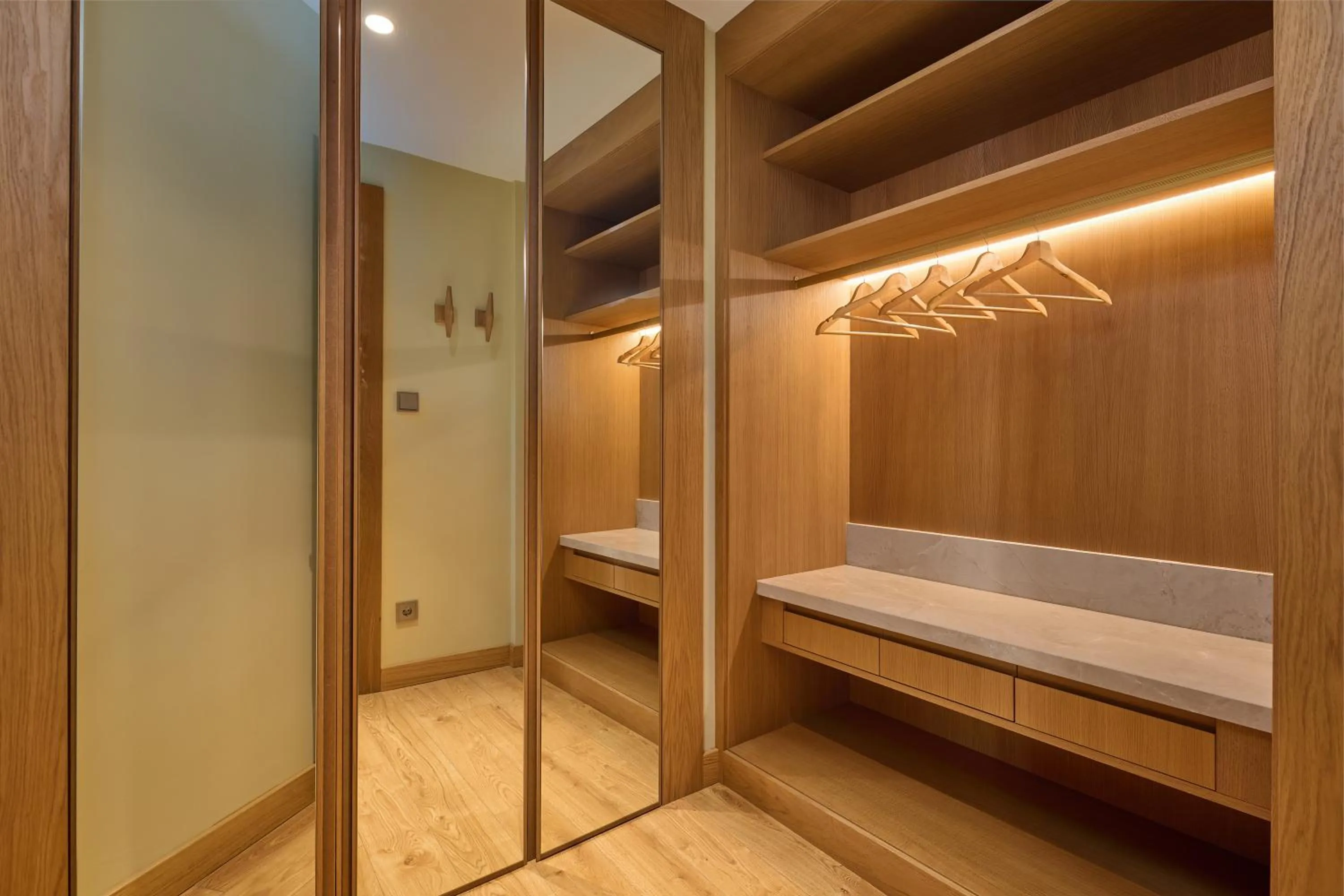 Bedroom, Bed in Hipotels Sherry Park