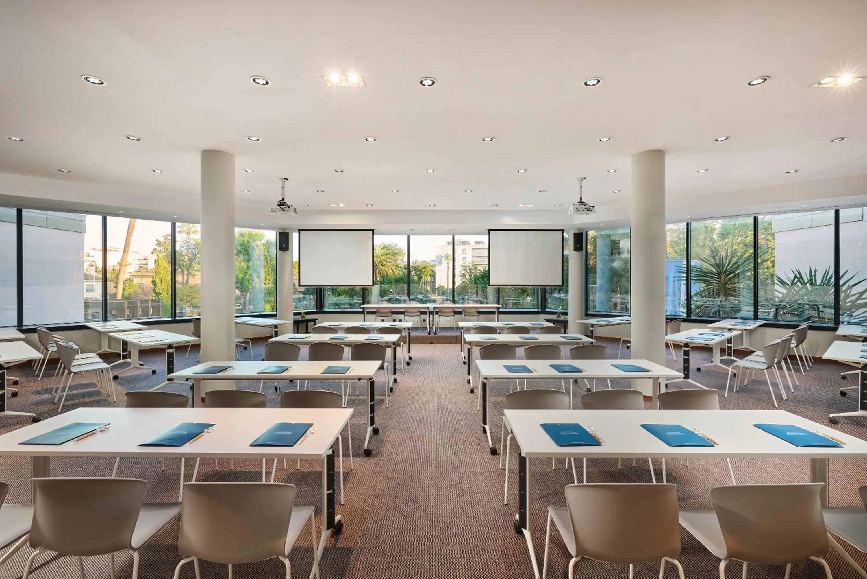 Meeting/conference room in Hipotels Sherry Park