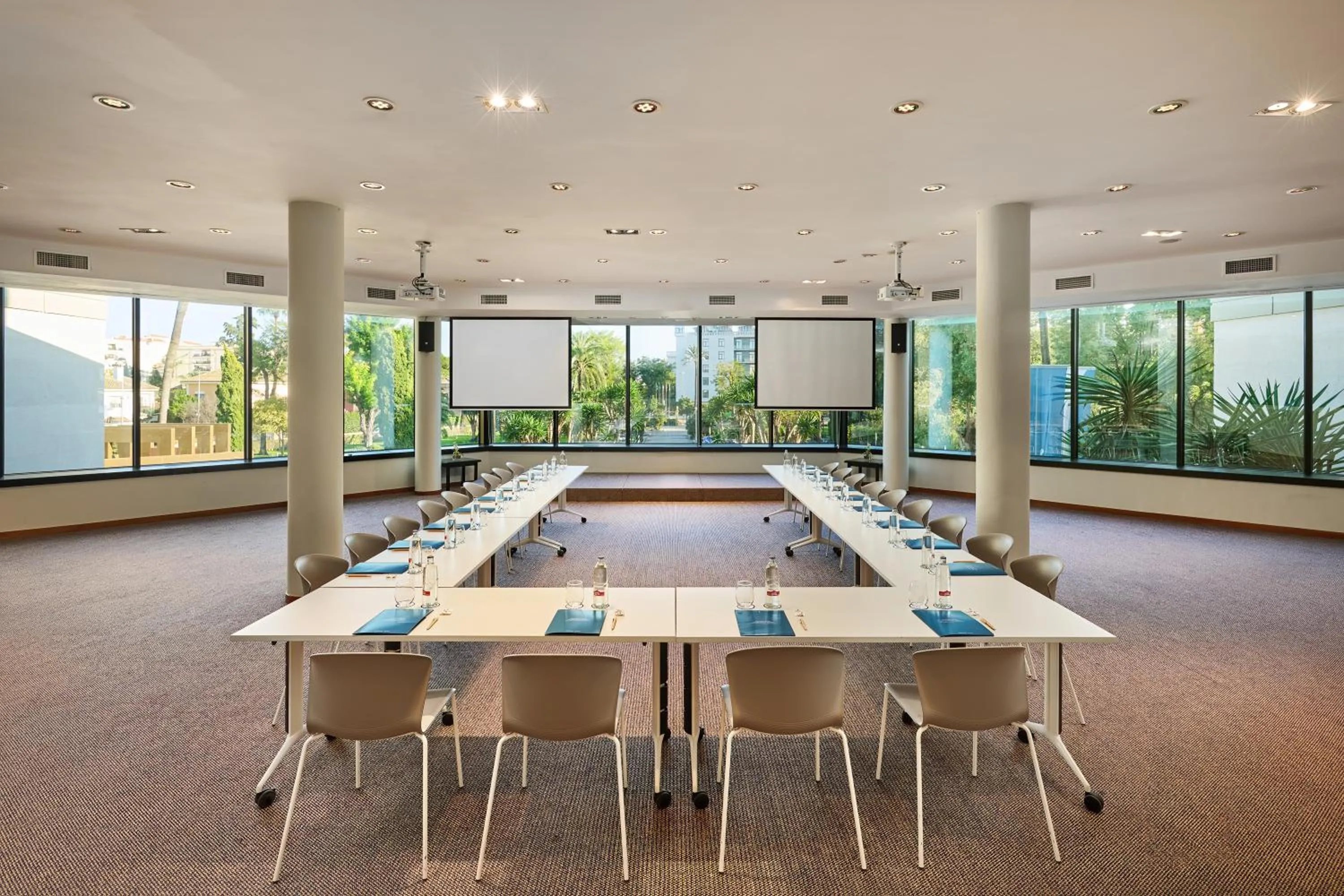 Meeting/conference room in Hipotels Sherry Park