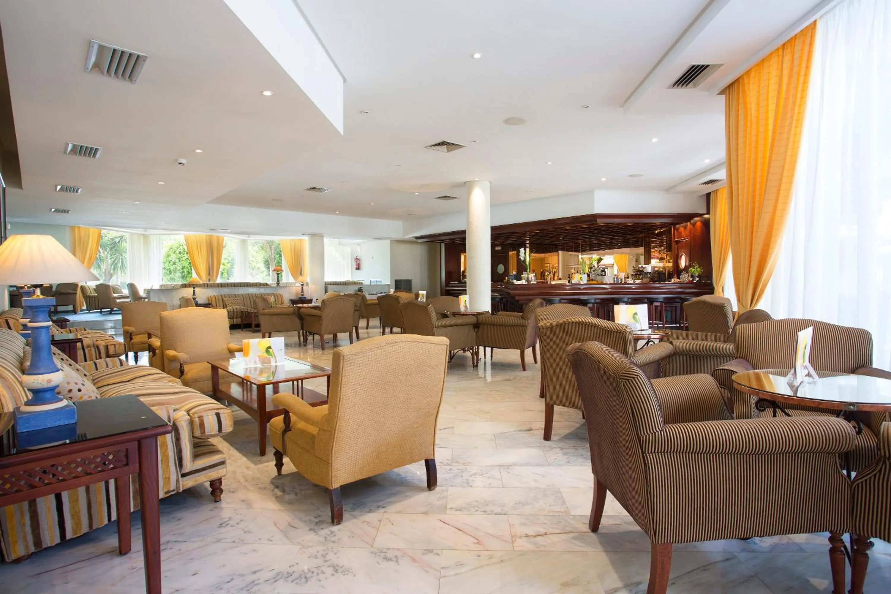 Lounge or bar in Hipotels Sherry Park