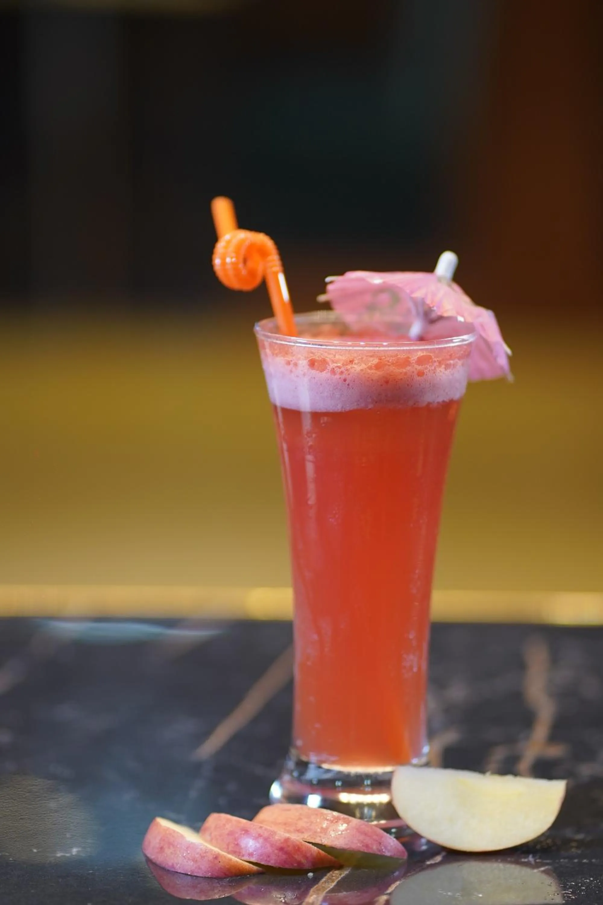 Lounge or bar in HOTEL THE CAPITAL LTD.