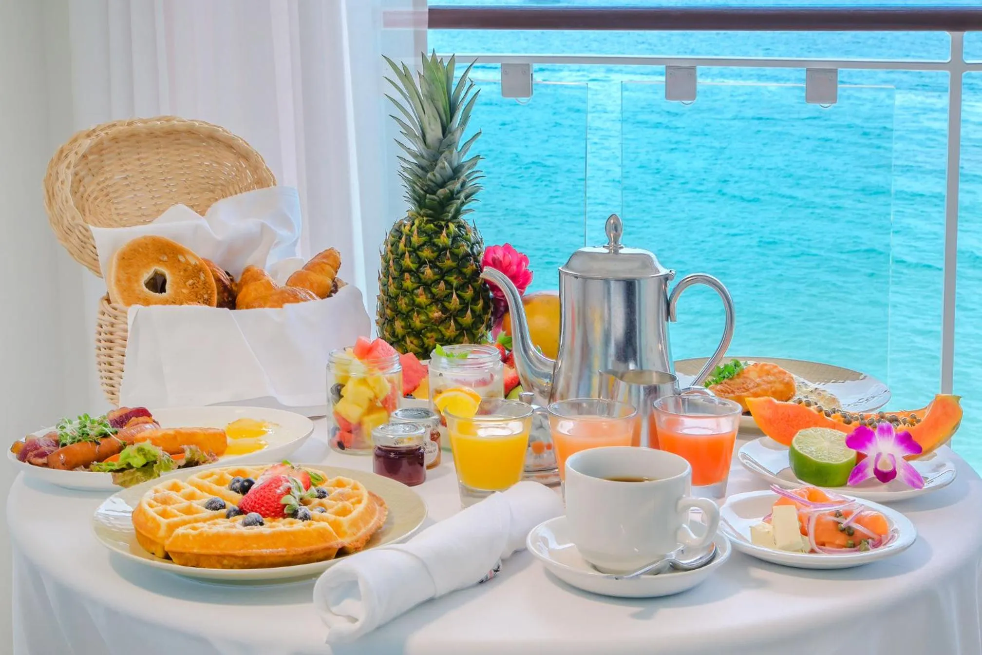 Food and drinks in Fairmont Royal Pavilion Barbados Resort