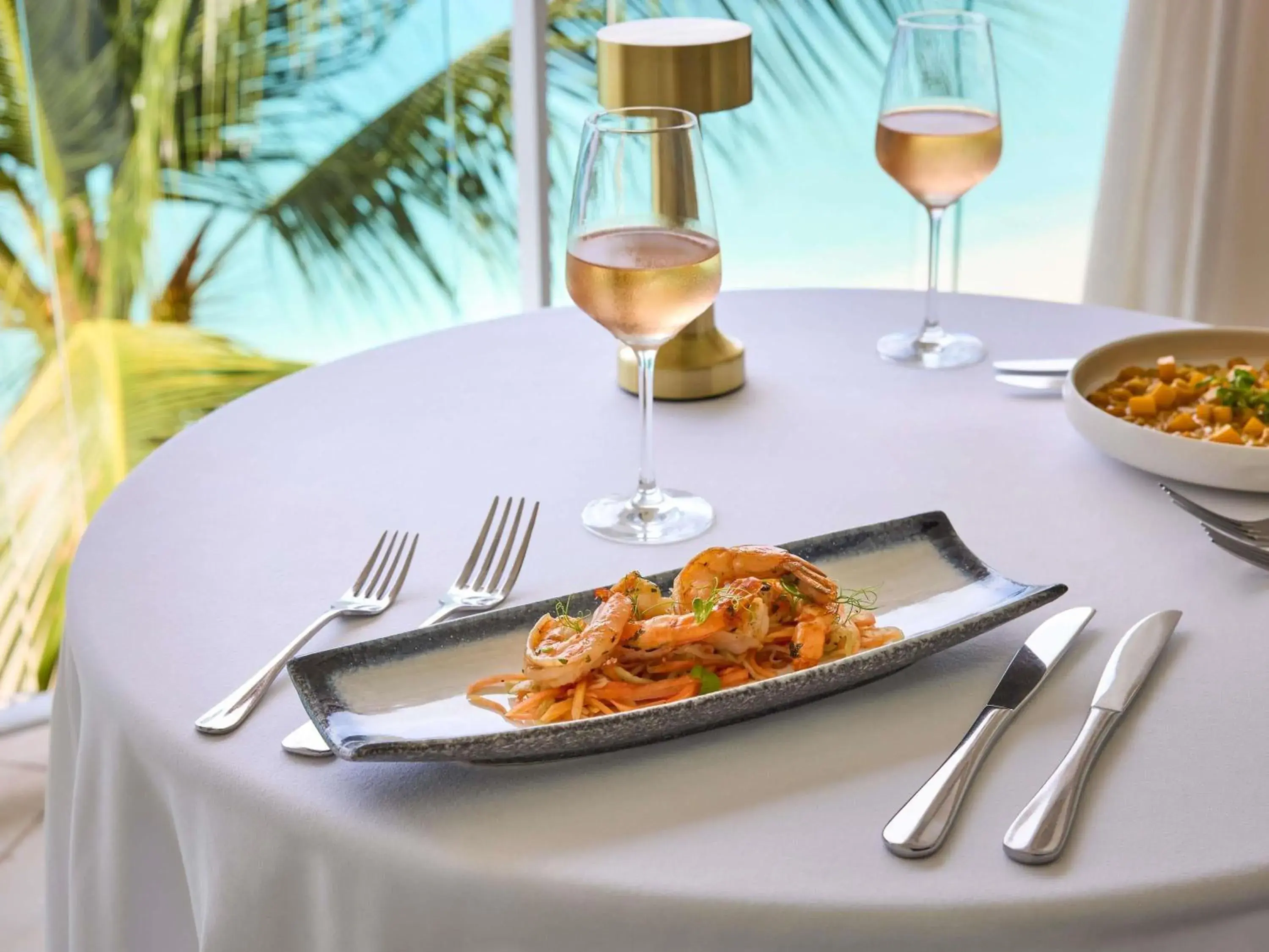 Restaurant/places to eat in Fairmont Royal Pavilion Barbados Resort Restaurant/places to eat in Fairmont Royal Pavilion Barbados Resort