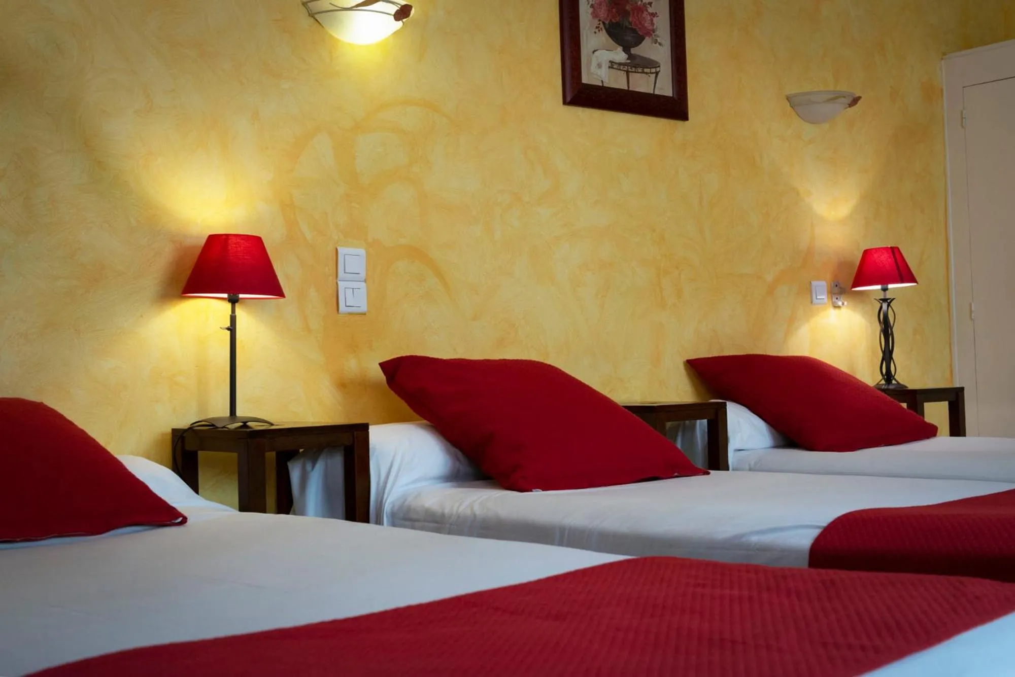 Bed in Hotel Du Forum