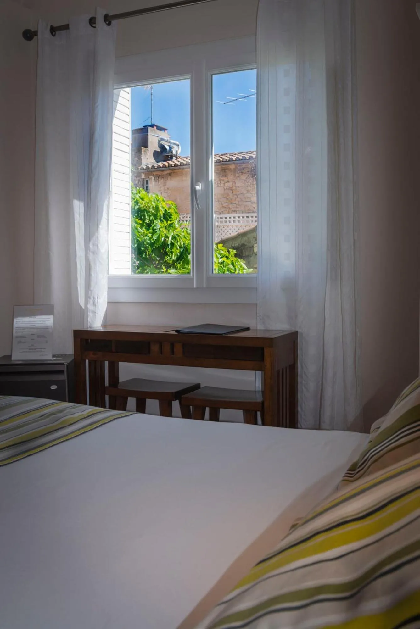 Bed in Hotel Du Forum