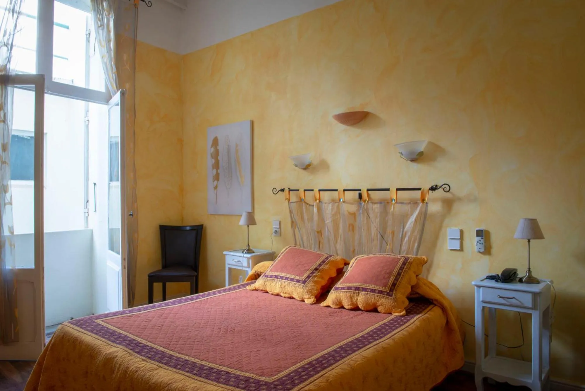 Bed in Hotel Du Forum