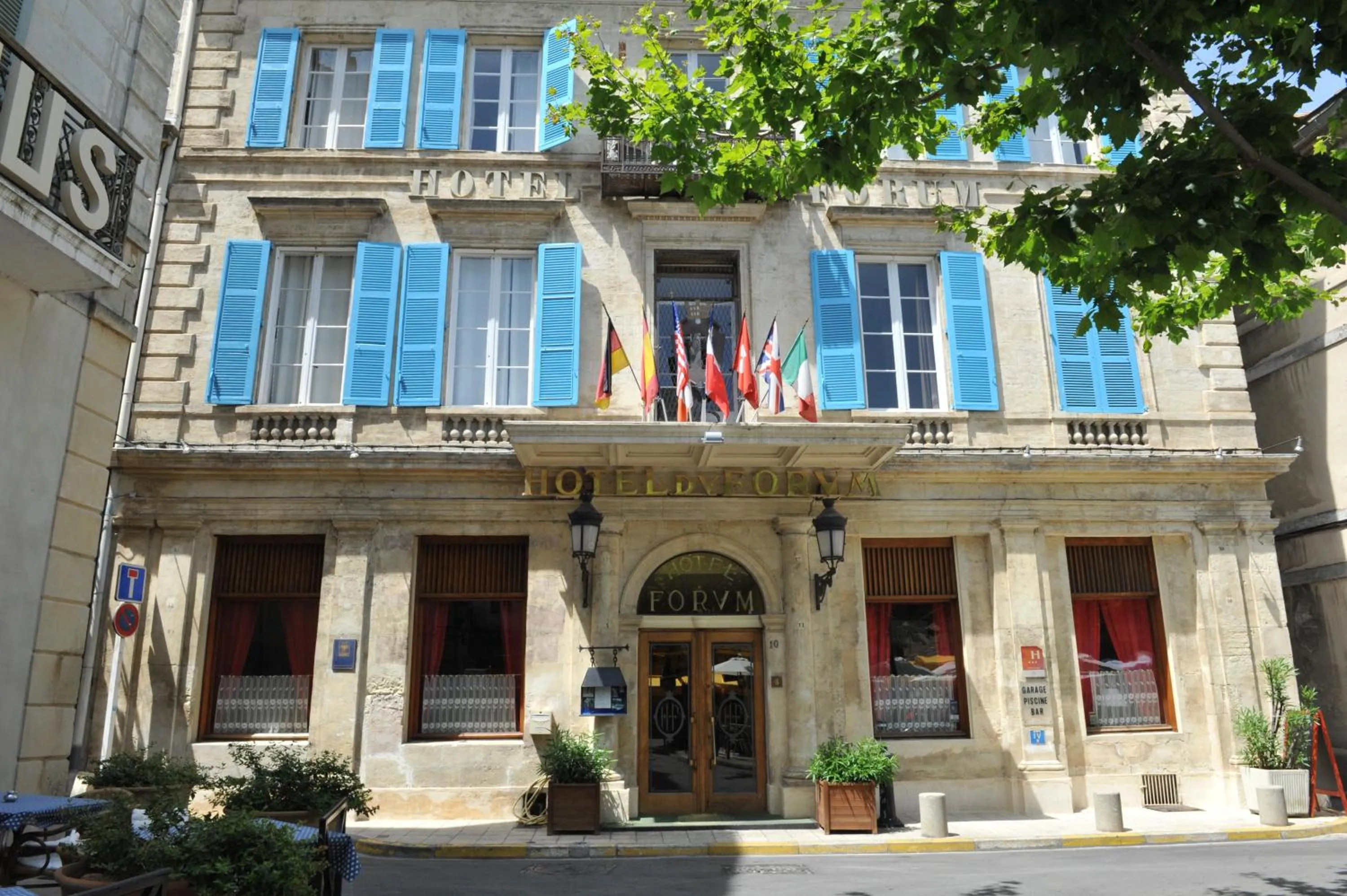 Facade/entrance in Hotel Du Forum