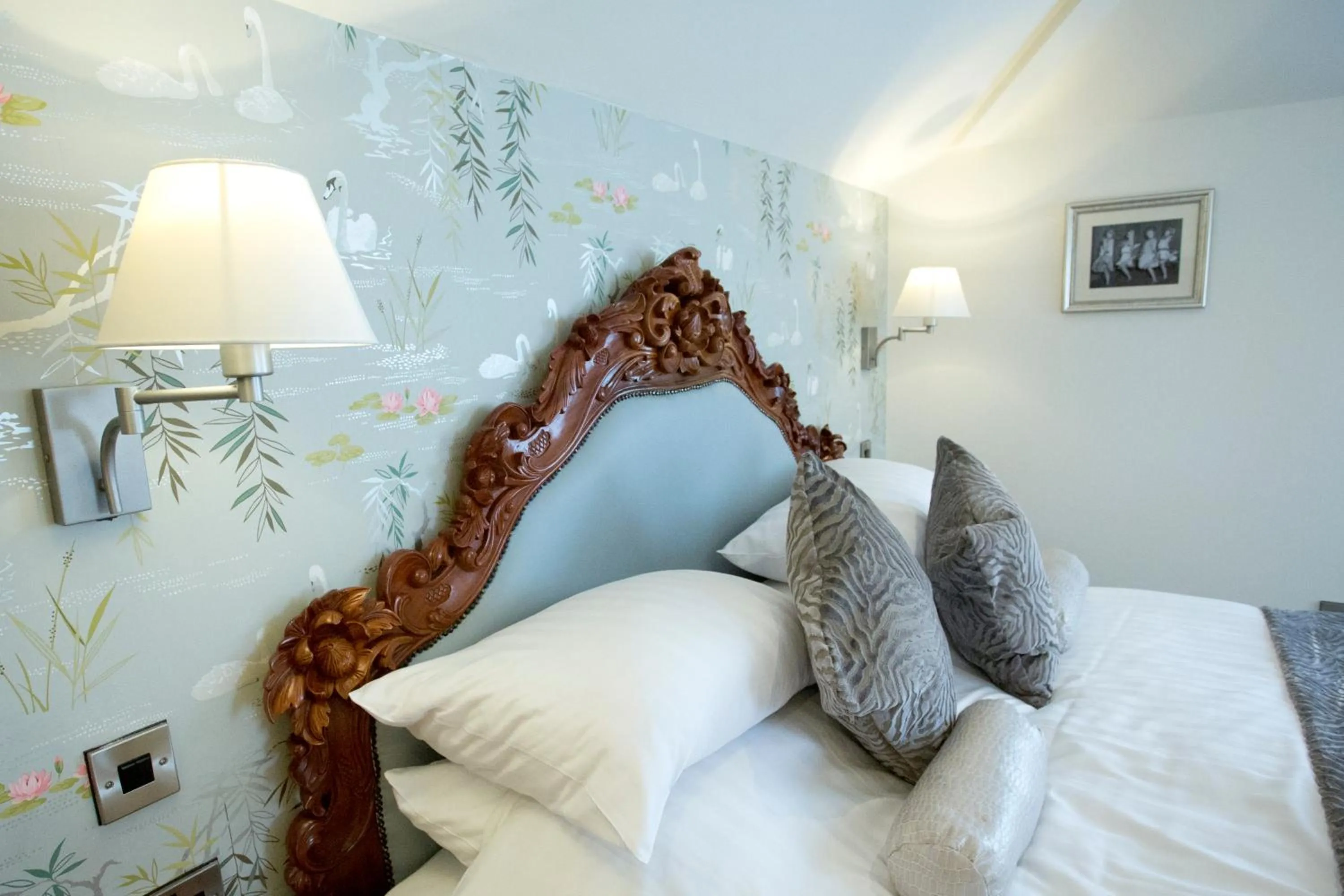 Decorative detail, Bed in The Black Swan