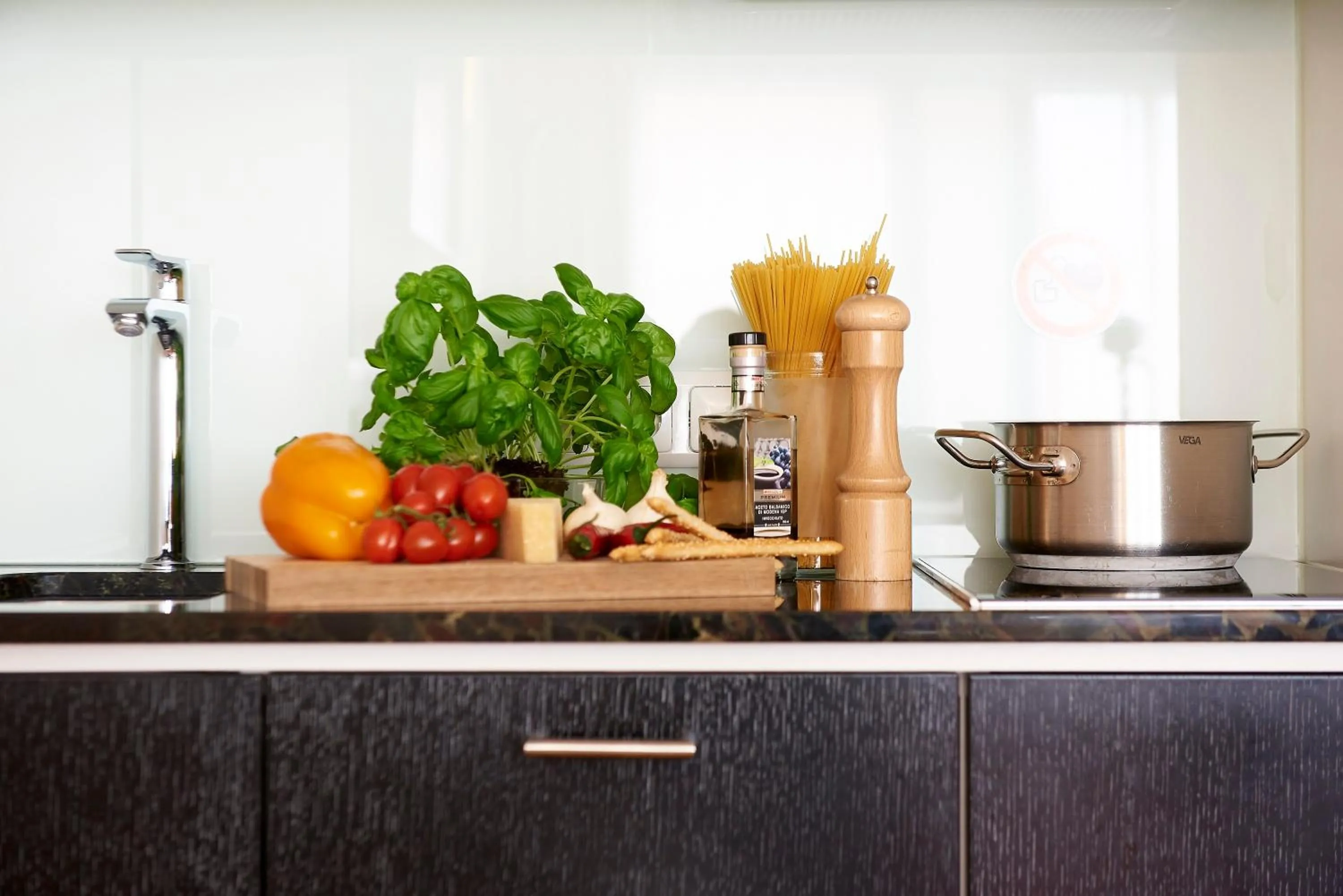 Kitchen or kitchenette in Singerstrasse 21-25 Aparthotel 350m next to St Stephen's Square