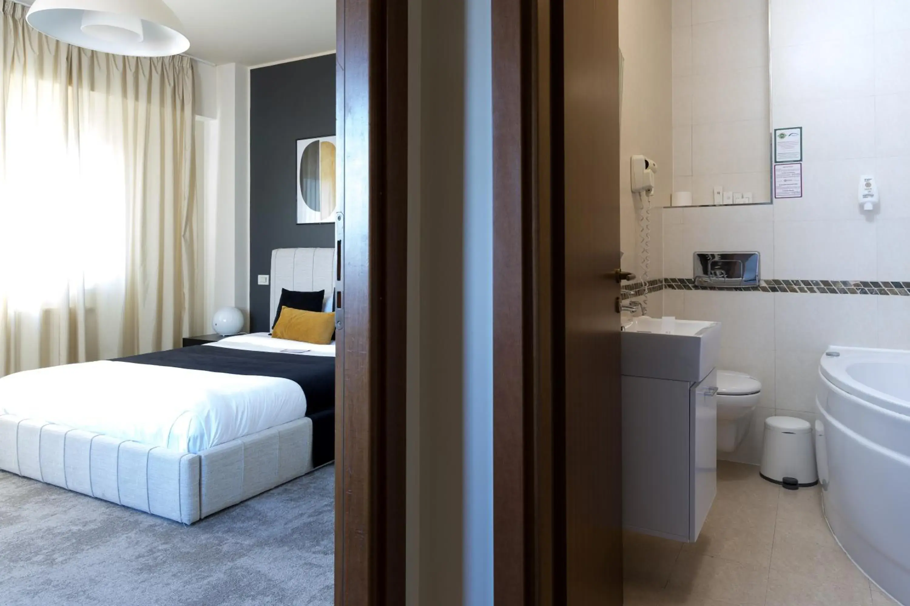 Bathroom, Bed in Orhideea Residence & Spa Bathroom, Bed in Orhideea Residence & Spa