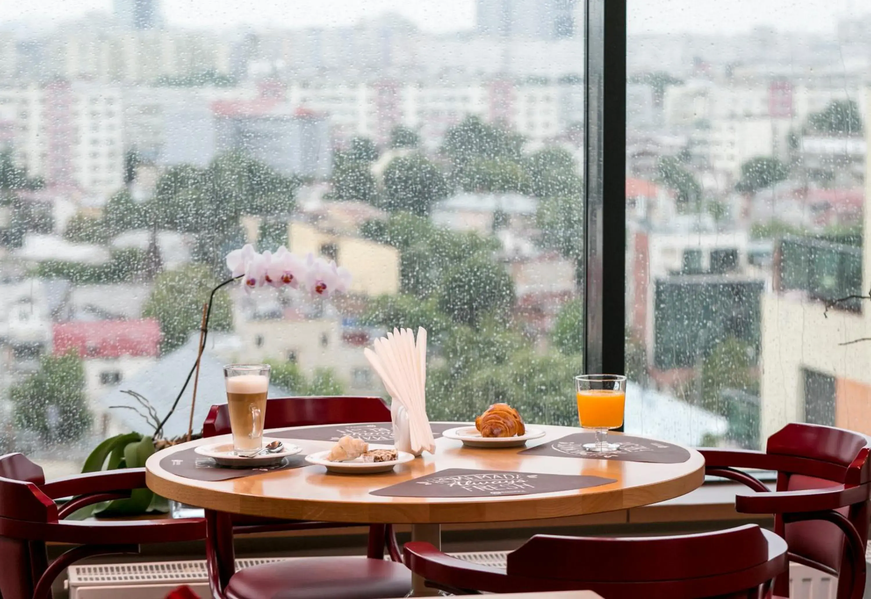 Restaurant/places to eat in Orhideea Residence & Spa Restaurant/places to eat in Orhideea Residence & Spa
