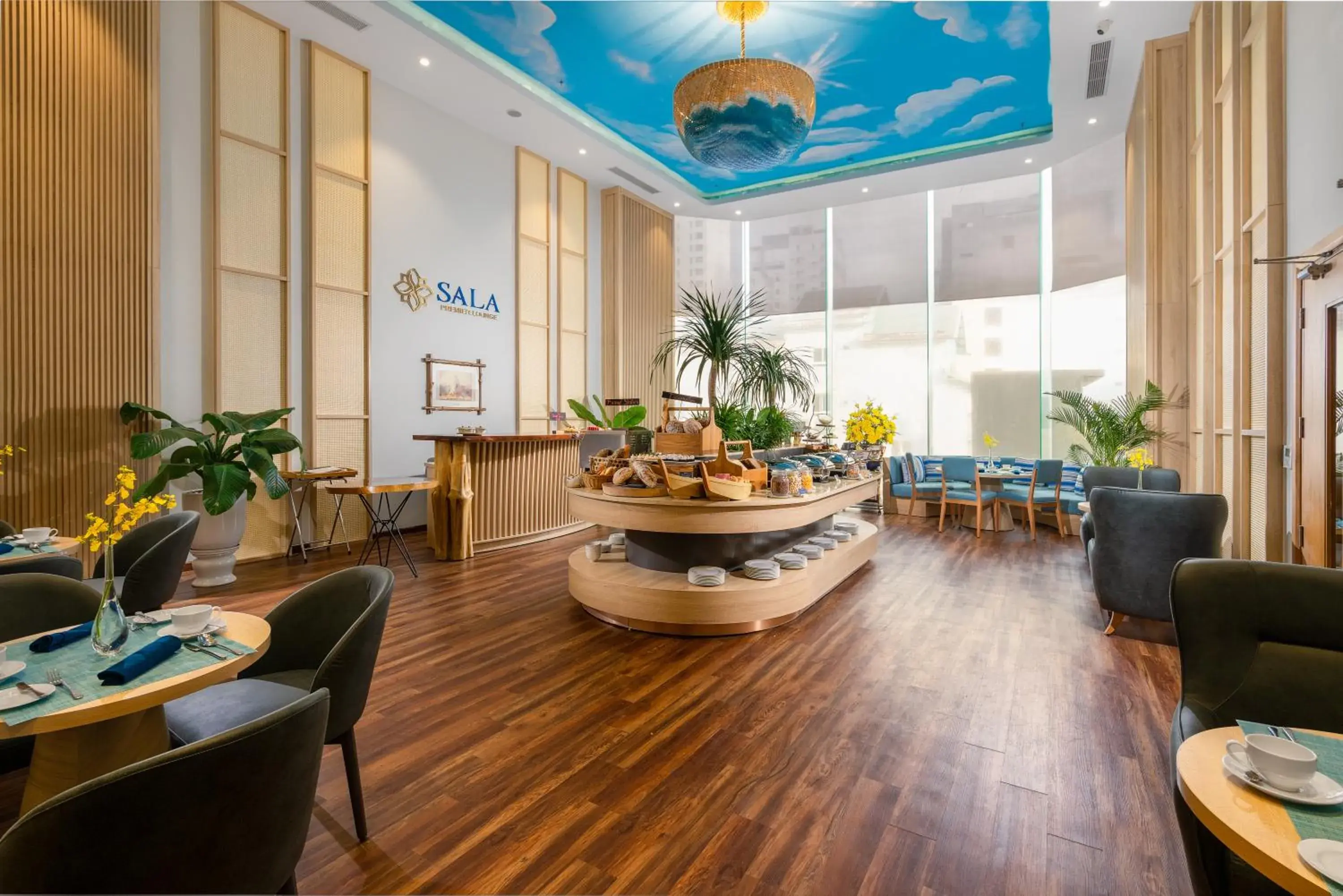 Lounge or bar in Sala Danang Beach Hotel Lounge or bar in Sala Danang Beach Hotel