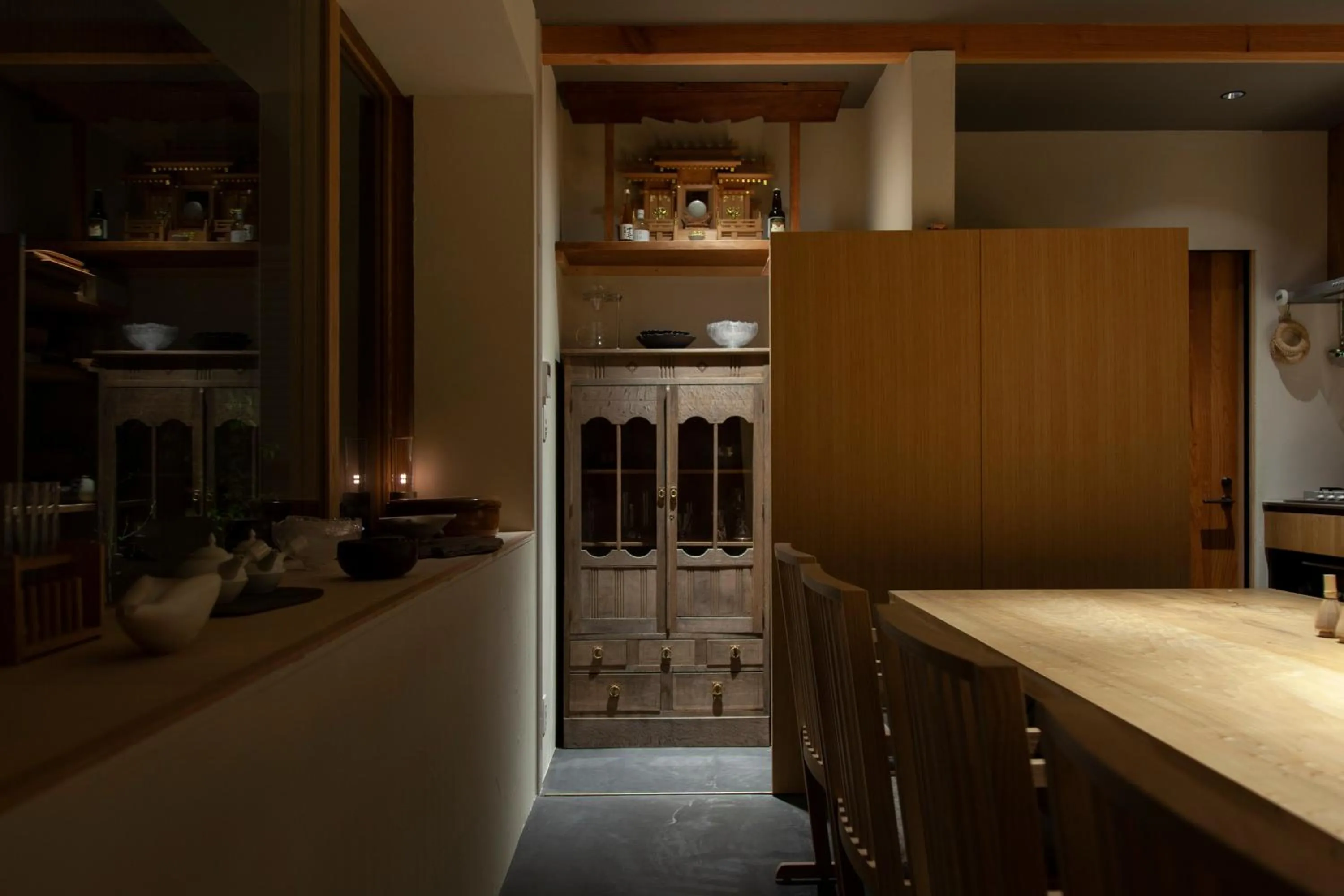 Lounge or bar in modern ryokan kishi-ke