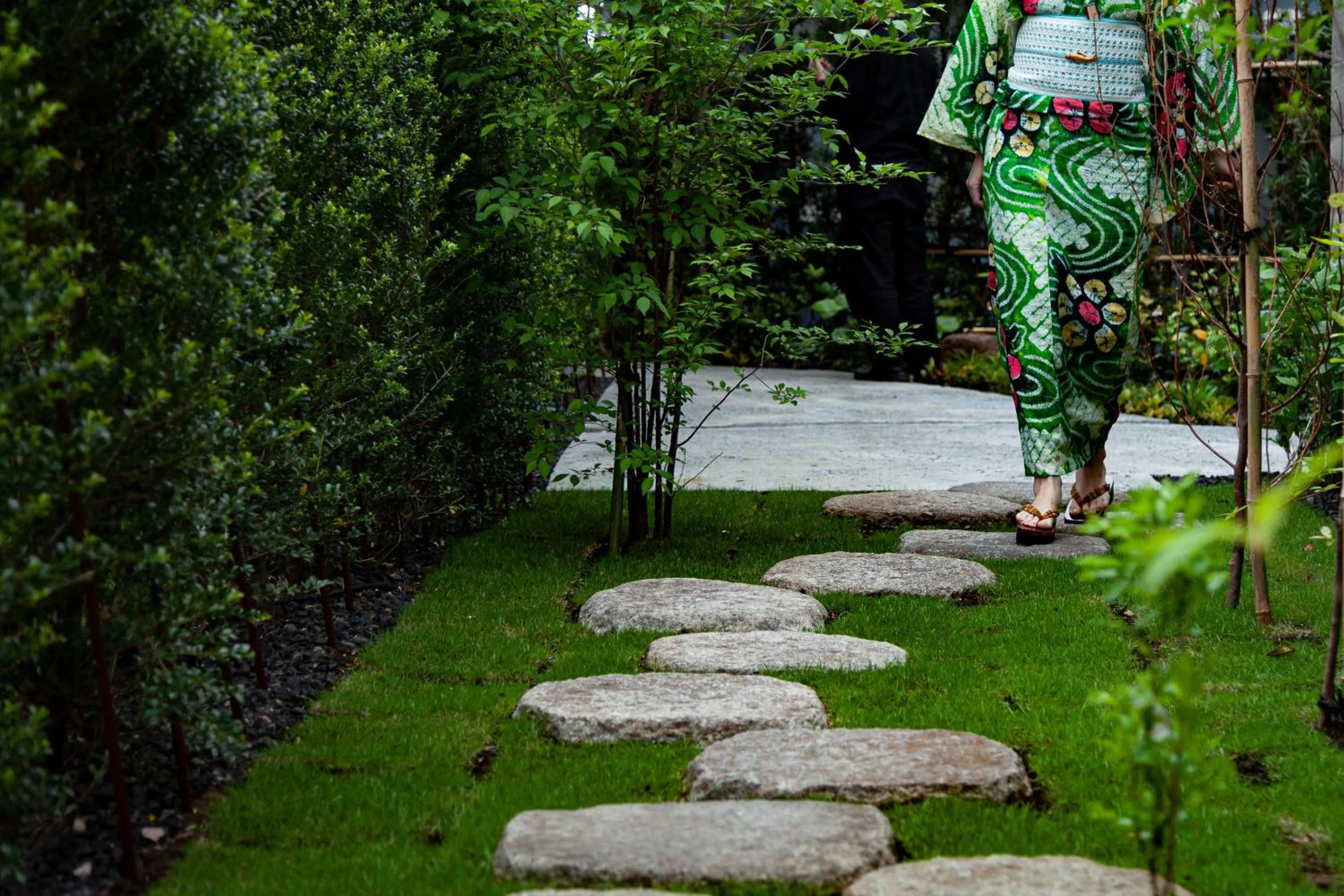 Garden in modern ryokan kishi-ke