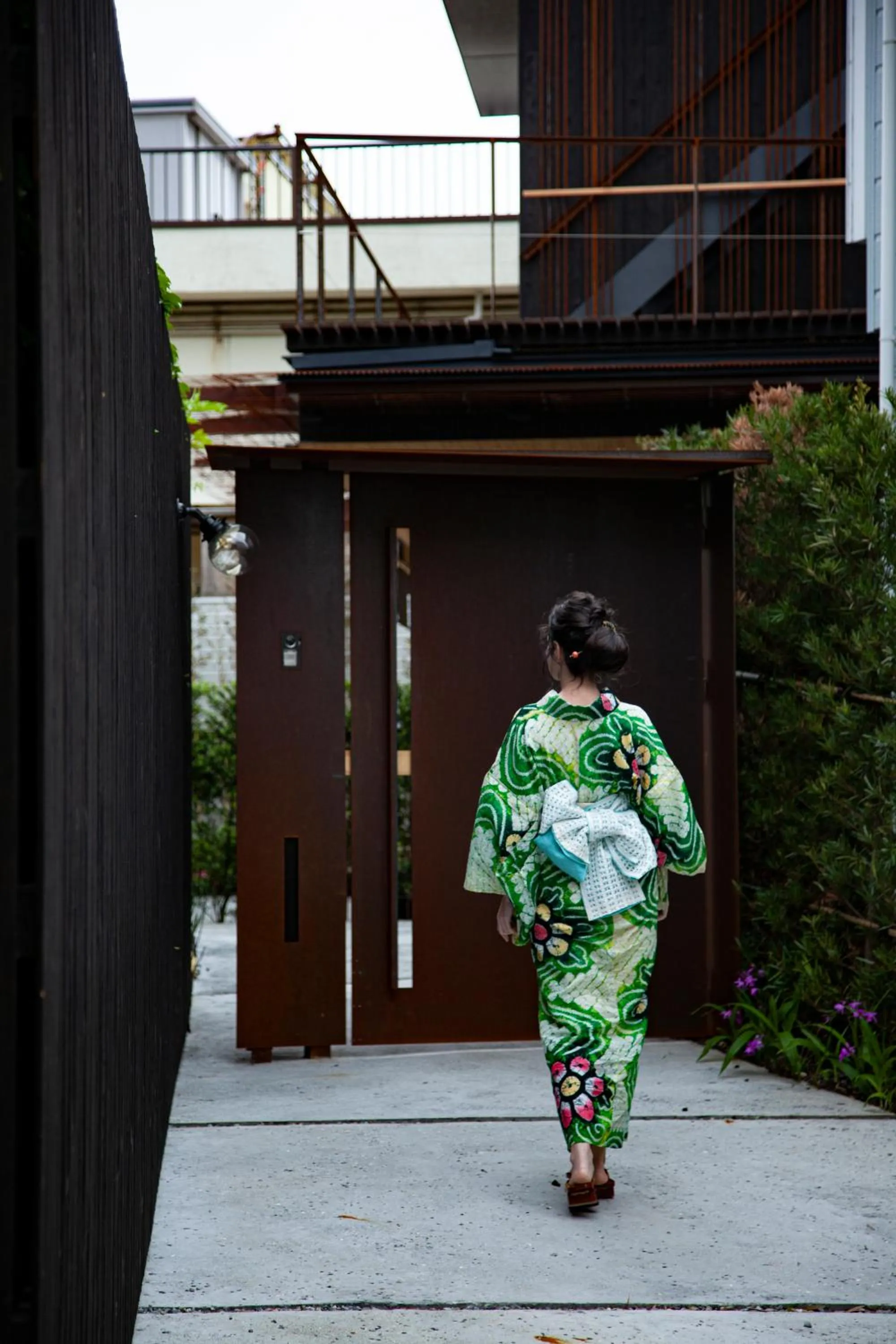 Entertainment in modern ryokan kishi-ke