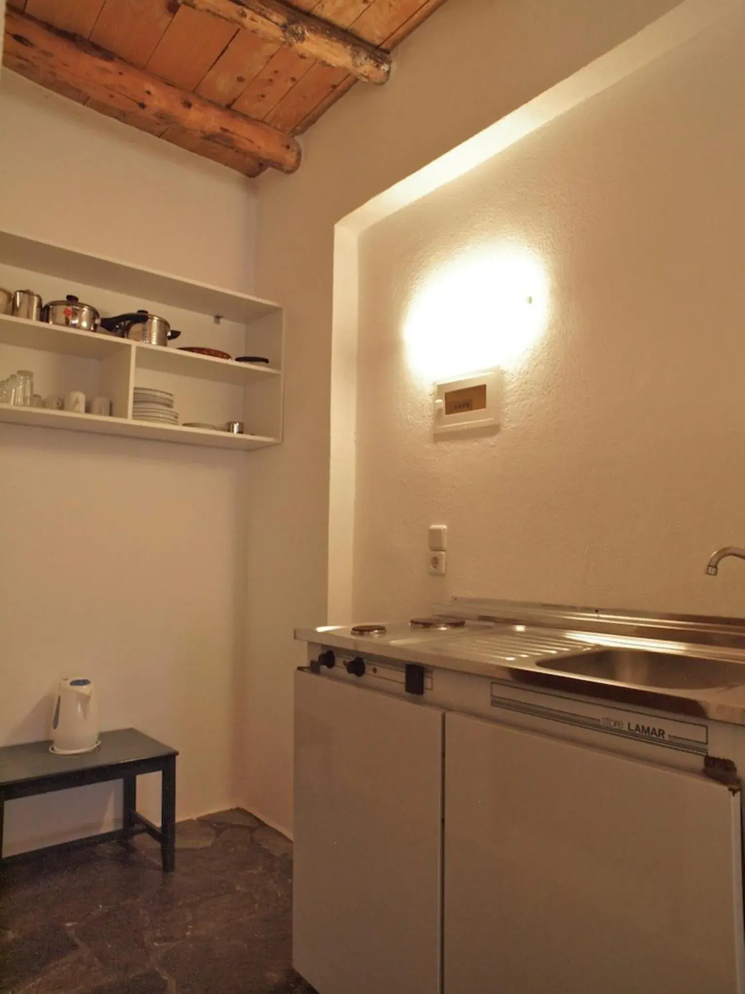 Studio - Ground Floor (2 Adults) in Villa Niki Studio - Ground Floor (2 Adults) in Villa Niki