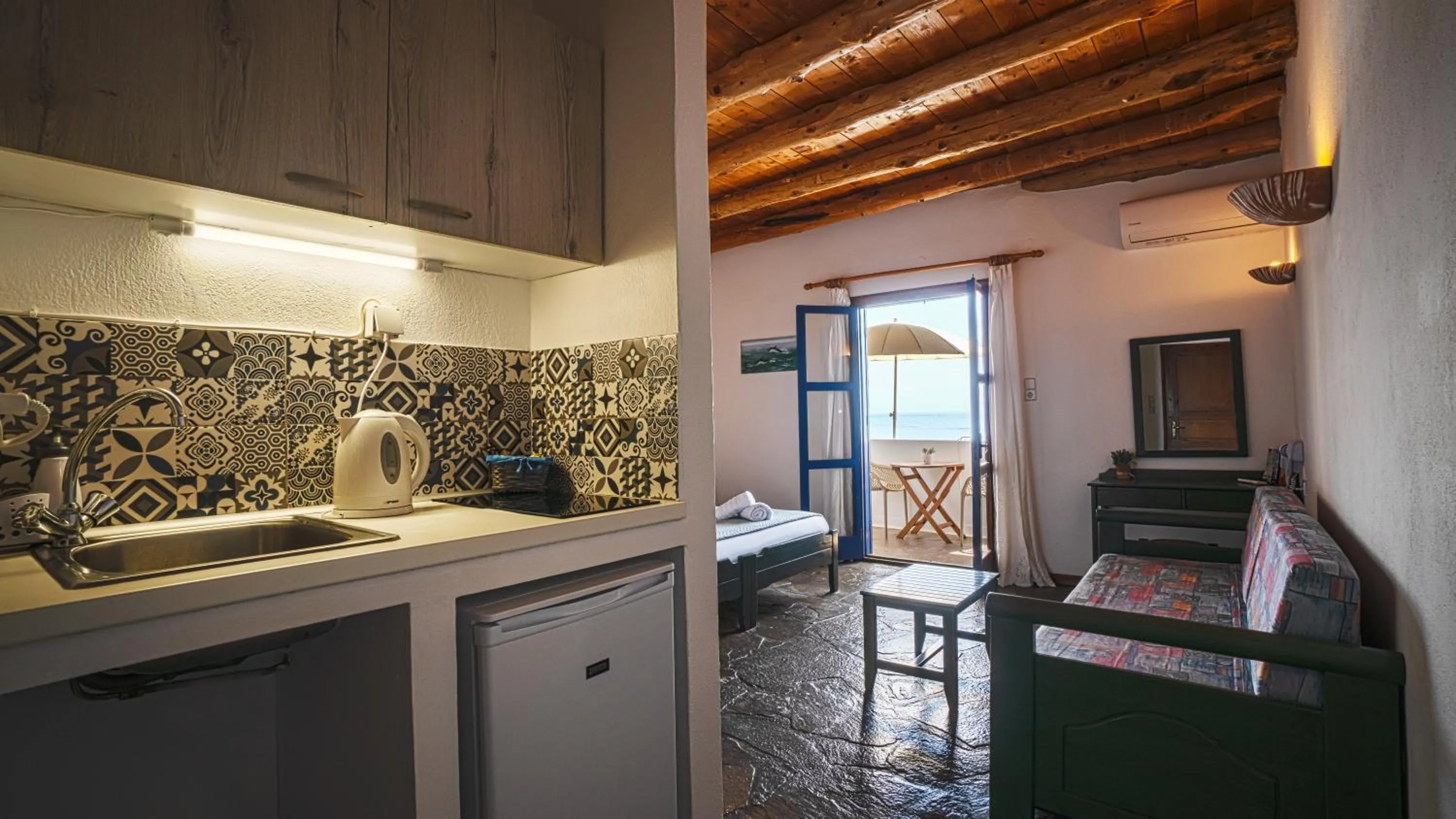 Studio (3 Adults) in Villa Niki