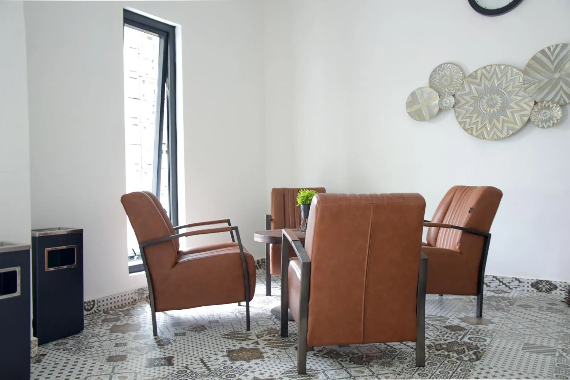 Living room in RedDoorz Plus near UNIMED Medan