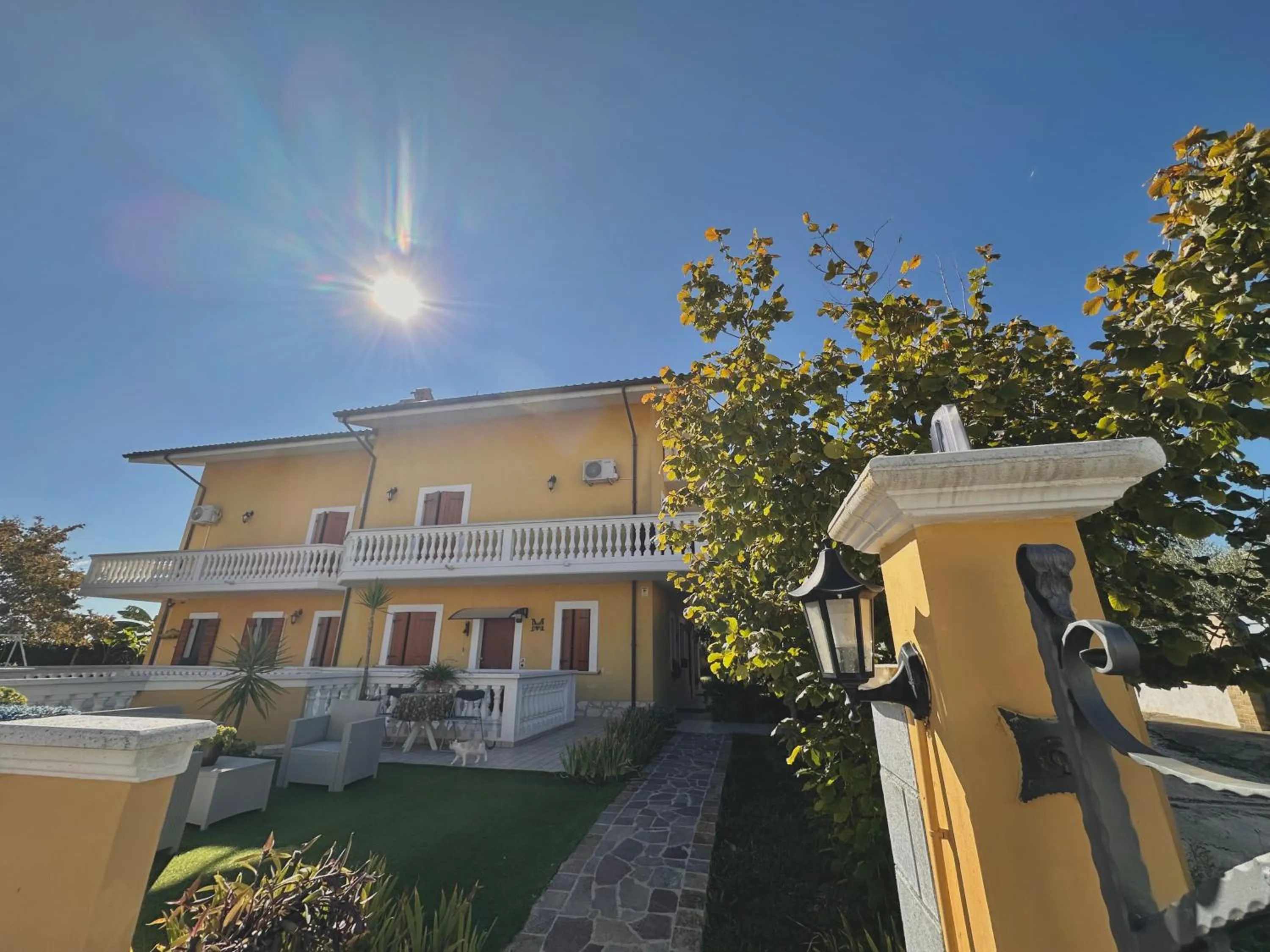 Property building in B&B Mariposa