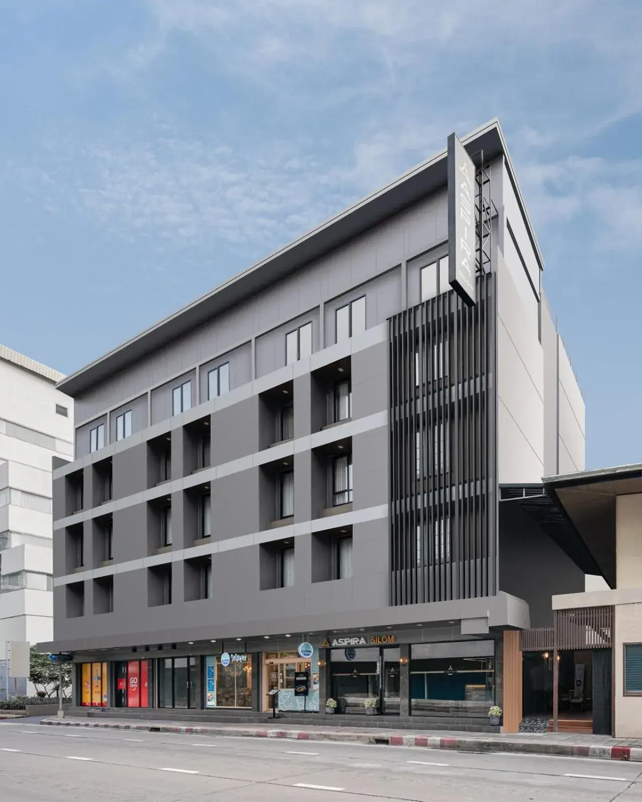 Property building in Aspira Gems Center Silom Property building in Aspira Gems Center Silom