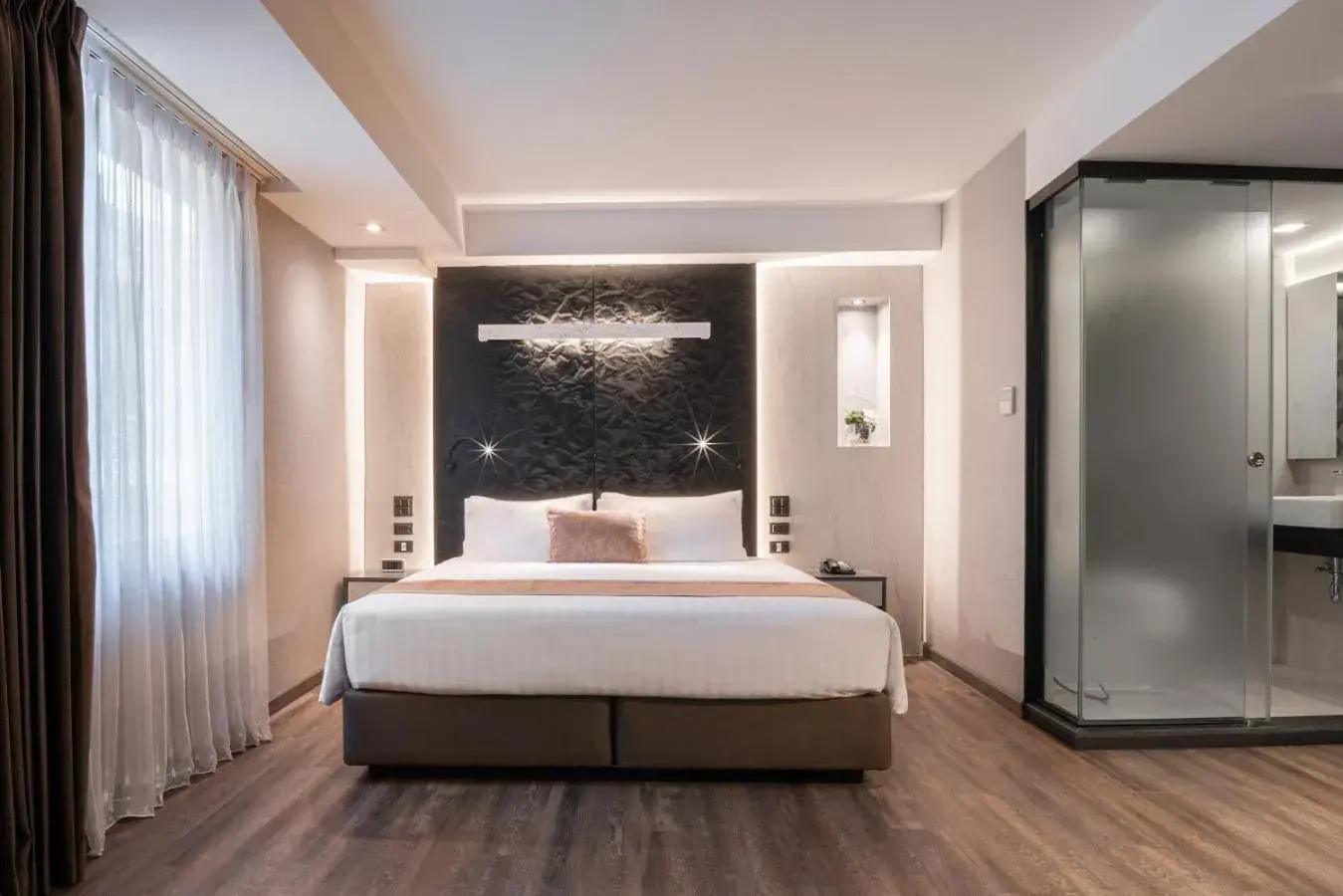 Premium Corner in Aspira Gems Center Silom Premium Corner in Aspira Gems Center Silom