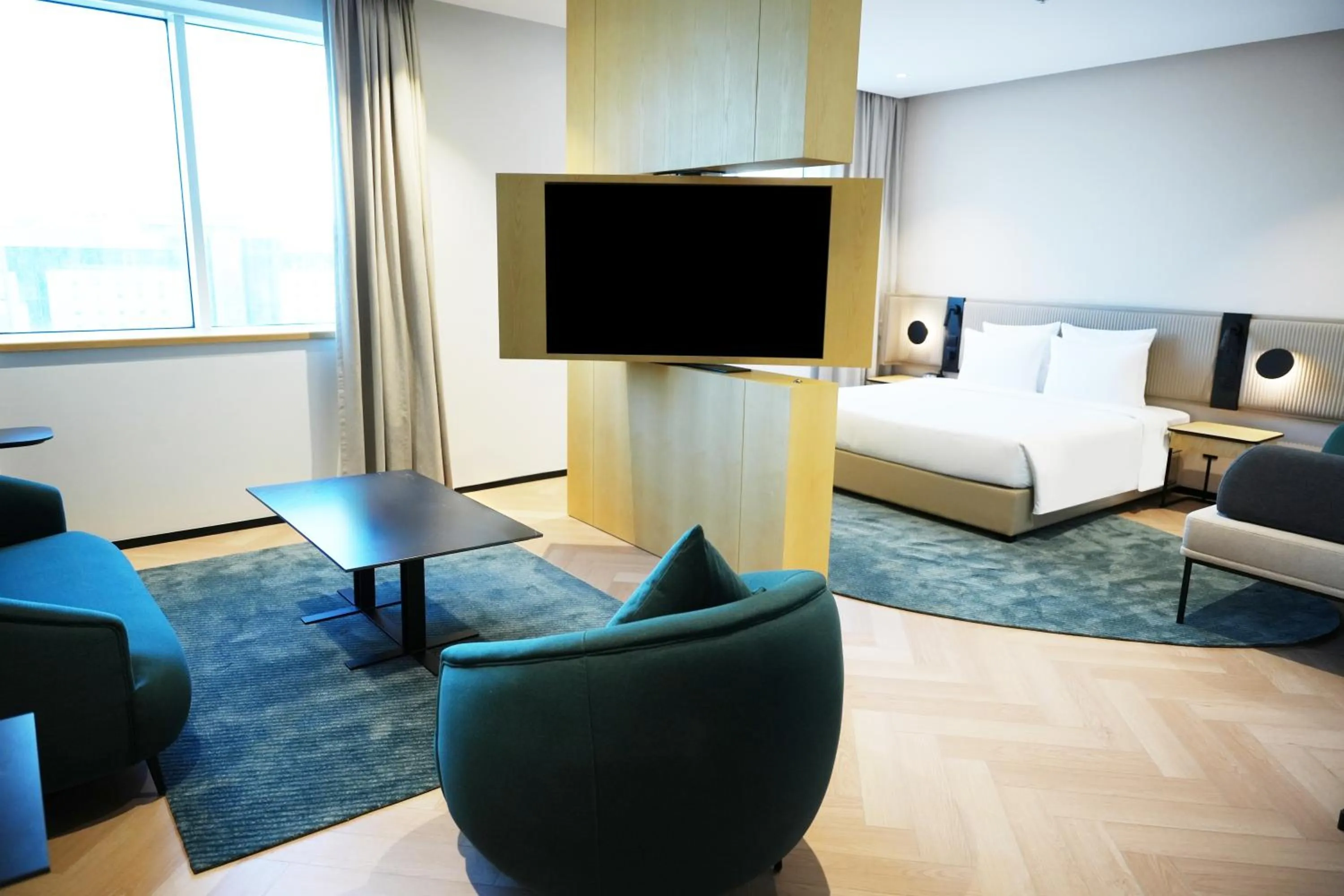 TV and multimedia, Bed in Novotel Riyadh Al Anoud