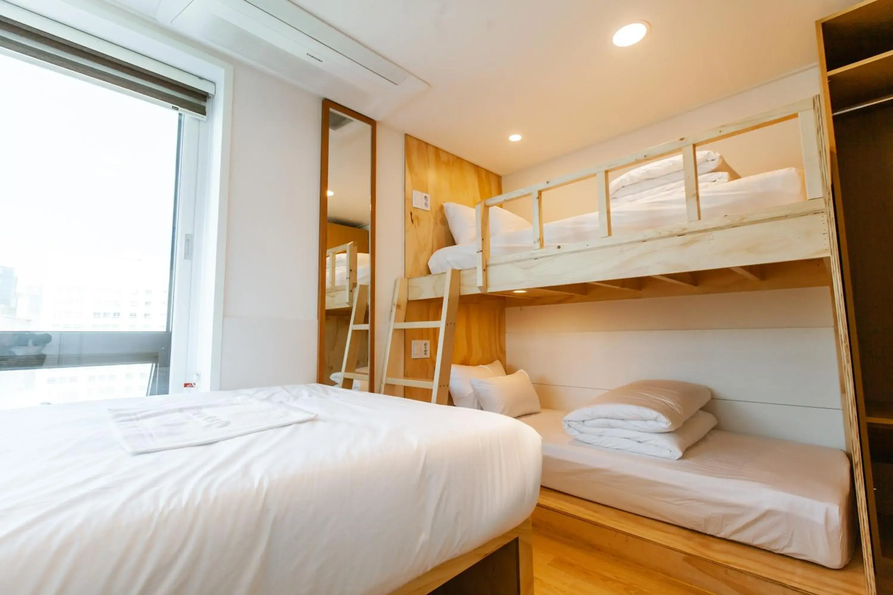 Bed in Seoulite Inn Myeongdong Formerly - Step Inn Myeongdong 2 Bed in Seoulite Inn Myeongdong Formerly - Step Inn Myeongdong 2