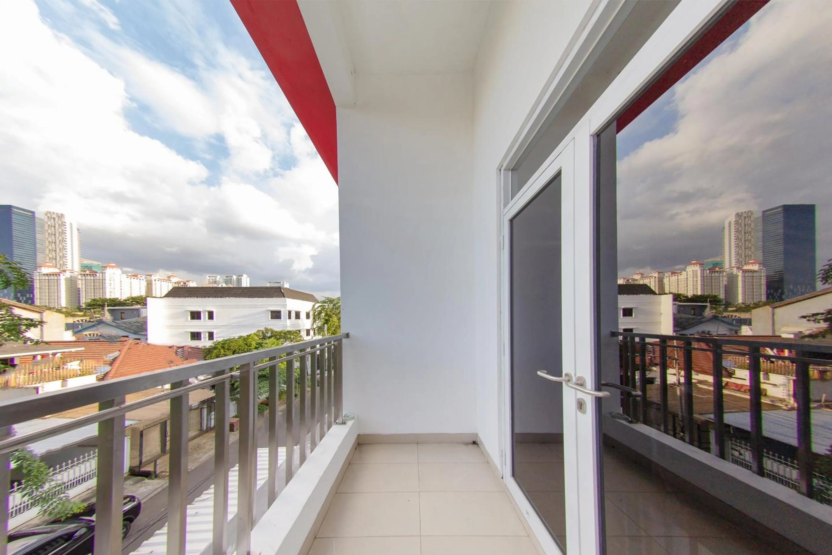 Balcony/Terrace in OYO 657 Elite Residence 71