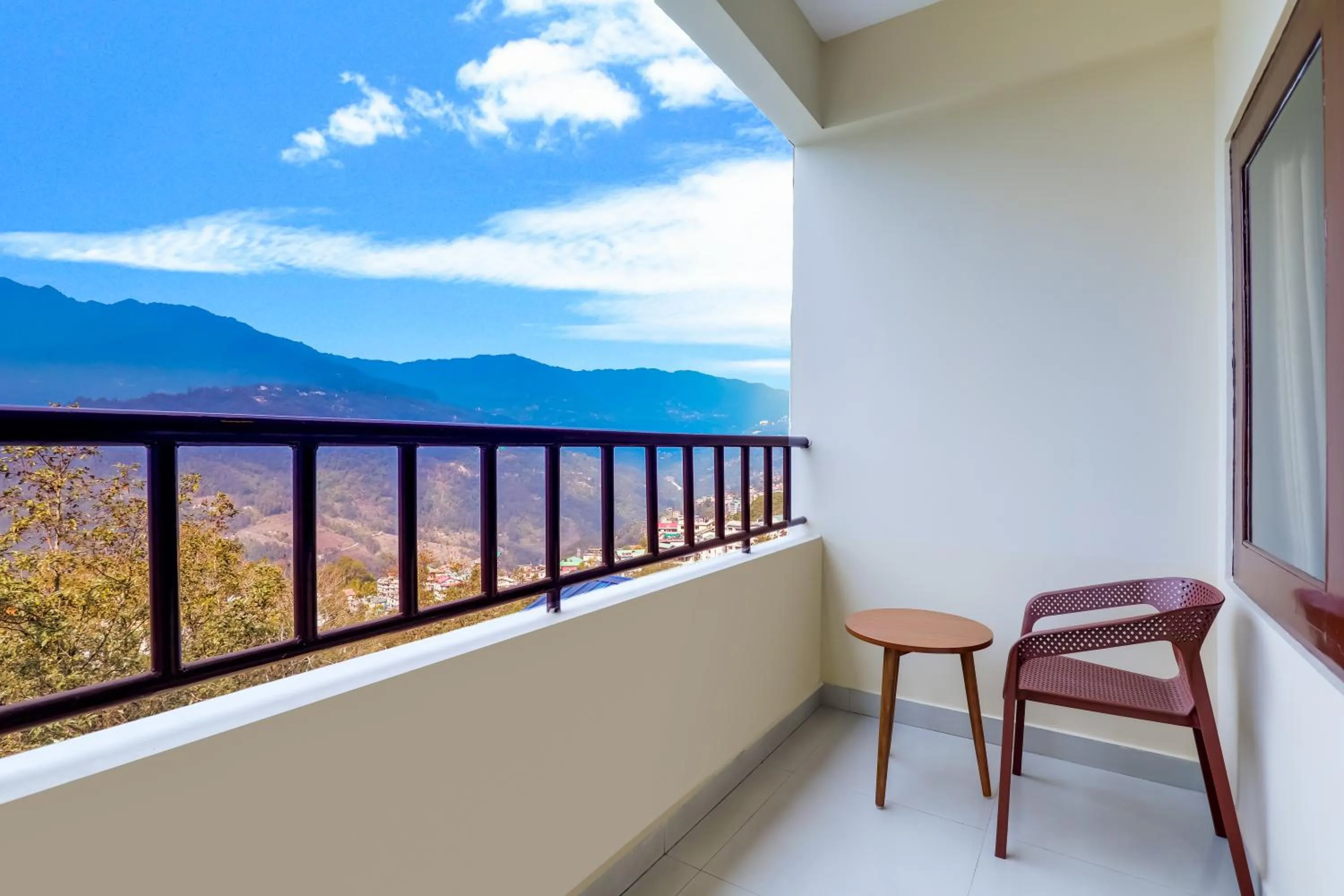 Balcony/Terrace in Mount Himalayan Hotel