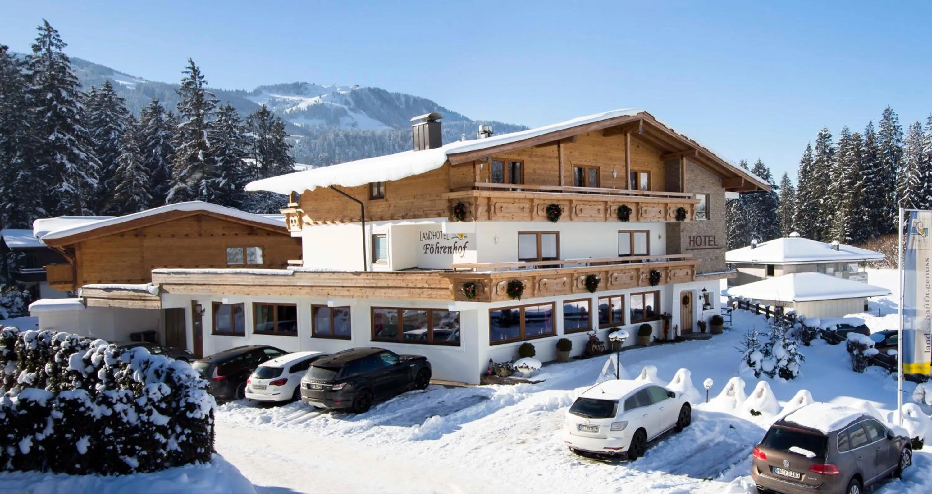 Facade/entrance in Landhotel Föhrenhof Ellmau