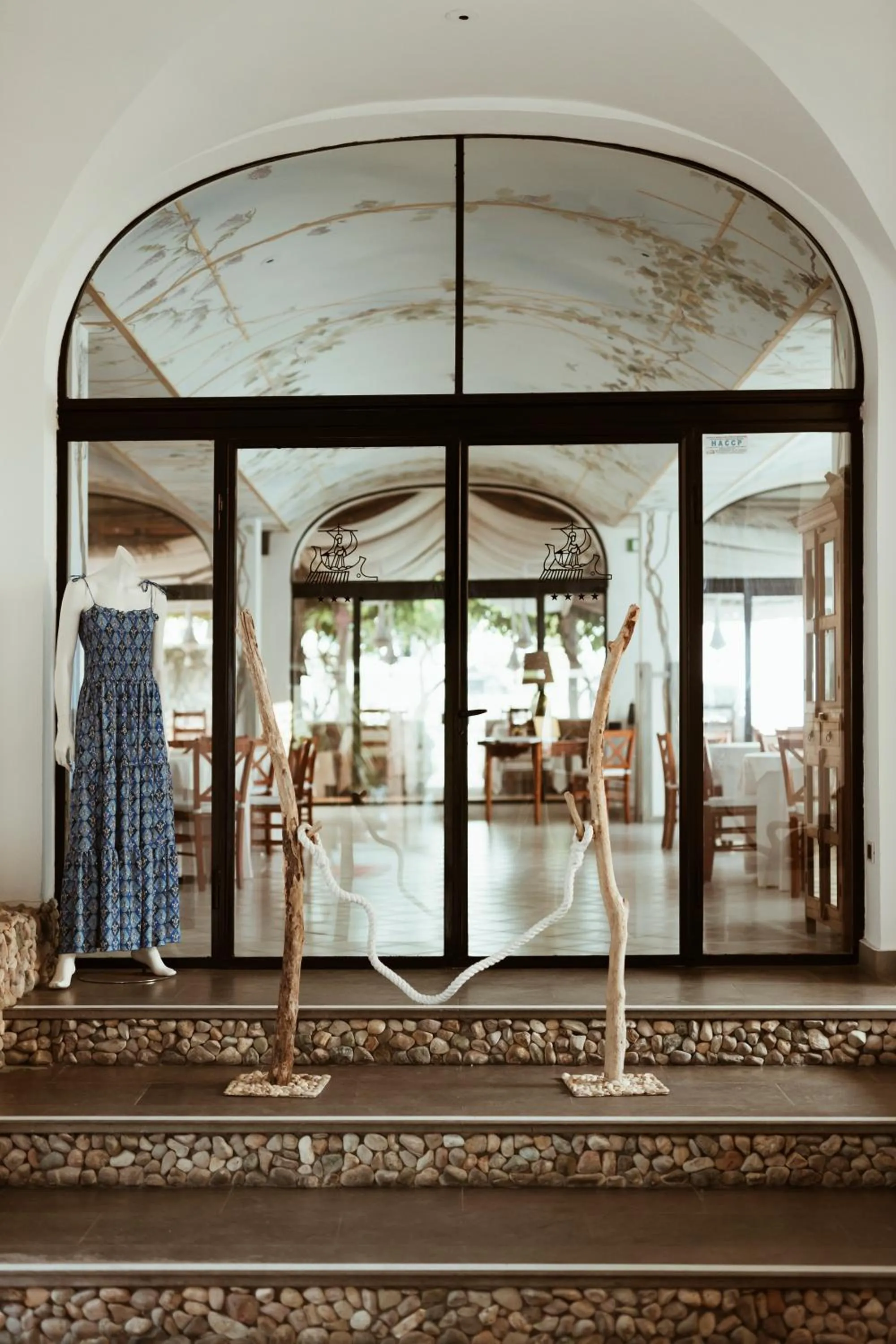 Restaurant/places to eat in Grand Hotel Santa Domitilla