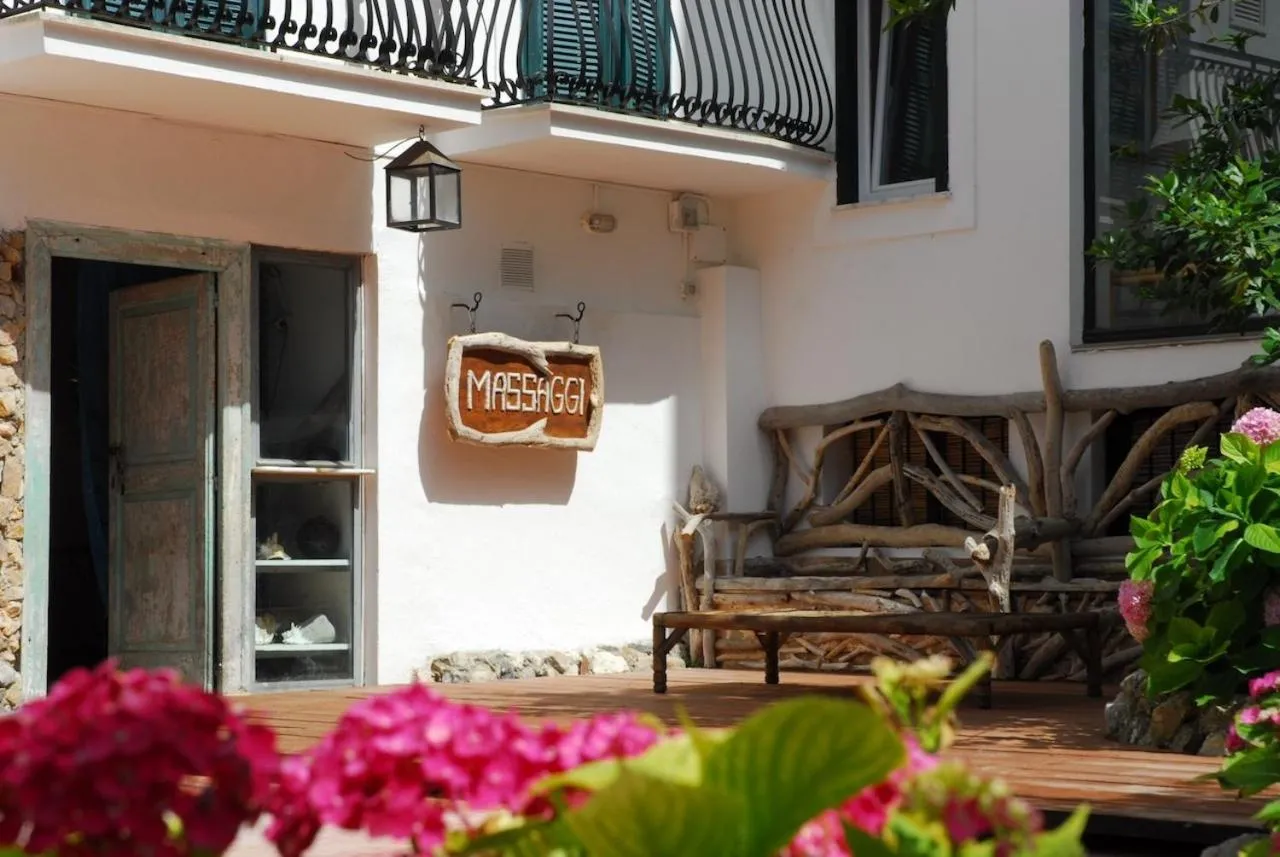 Massage in Grand Hotel Santa Domitilla