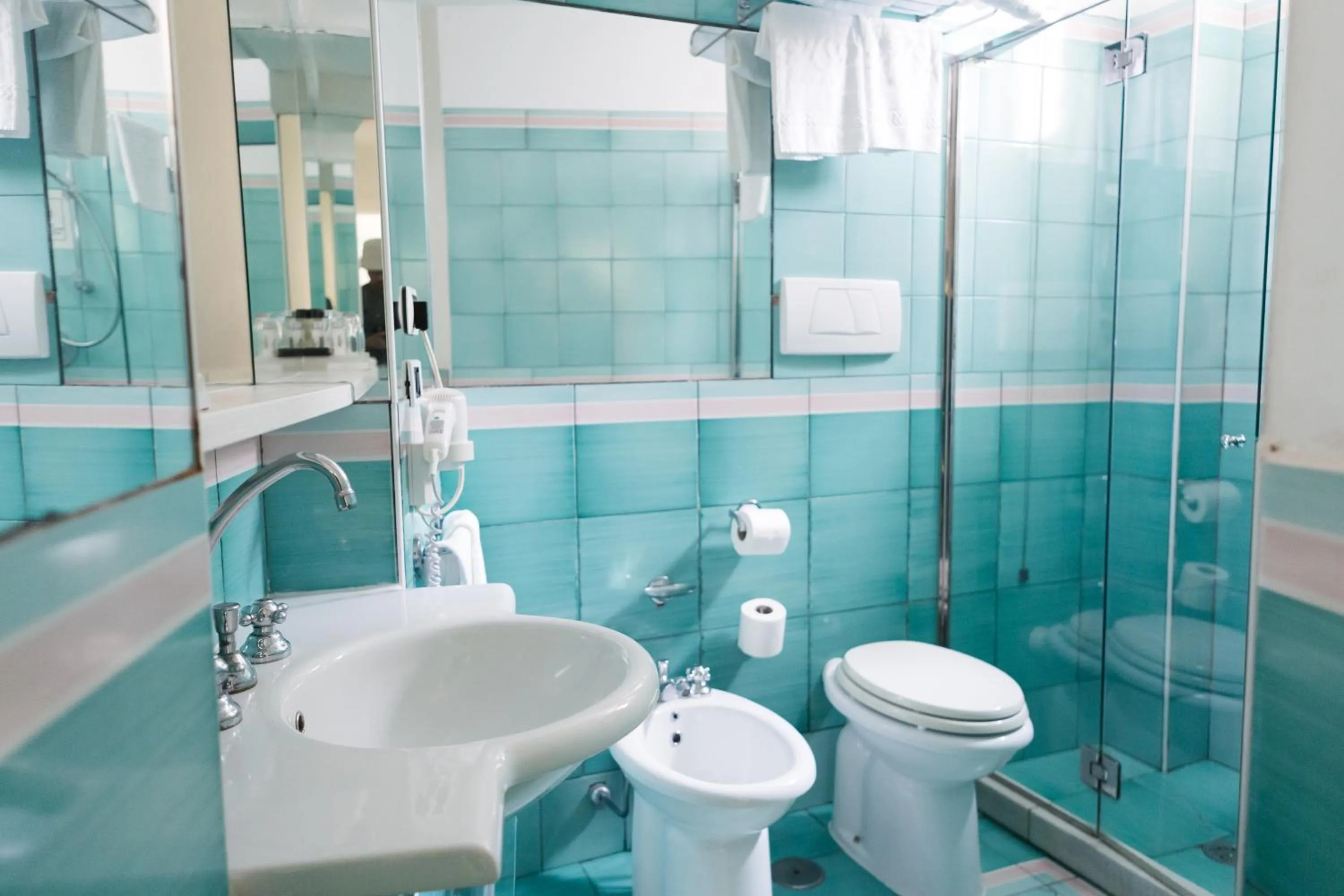 Bathroom in Grand Hotel Santa Domitilla