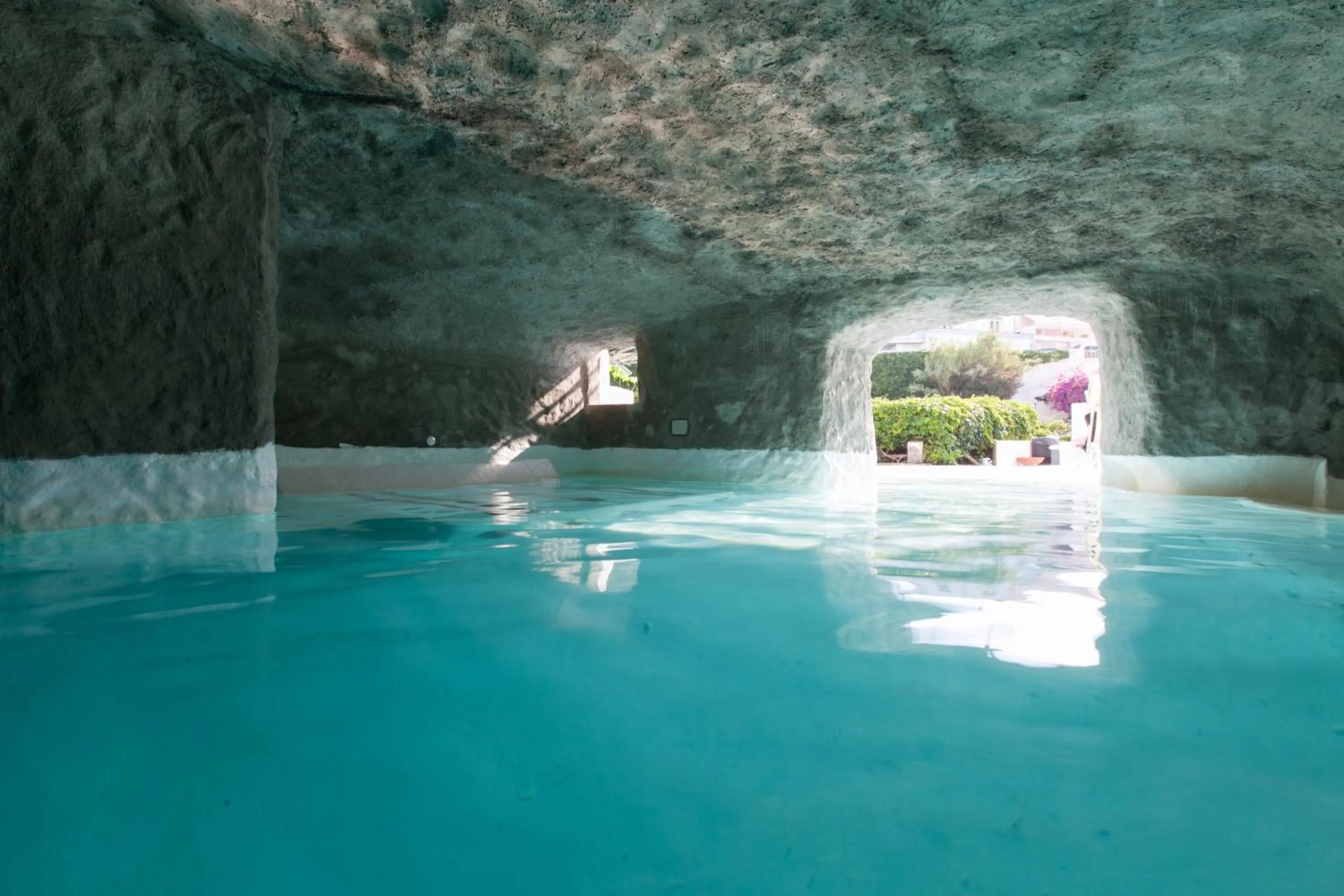 Swimming pool in Grand Hotel Santa Domitilla
