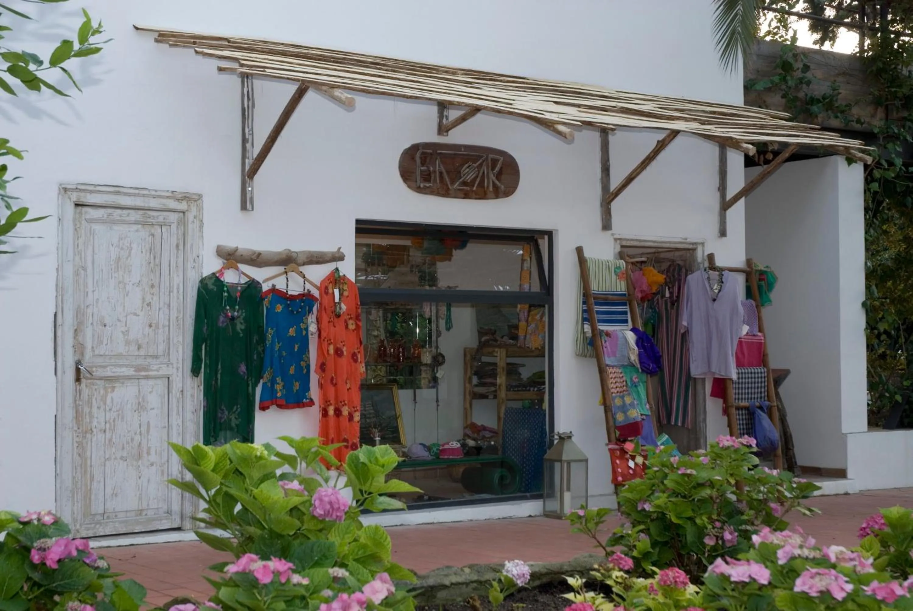 On-site shops in Grand Hotel Santa Domitilla