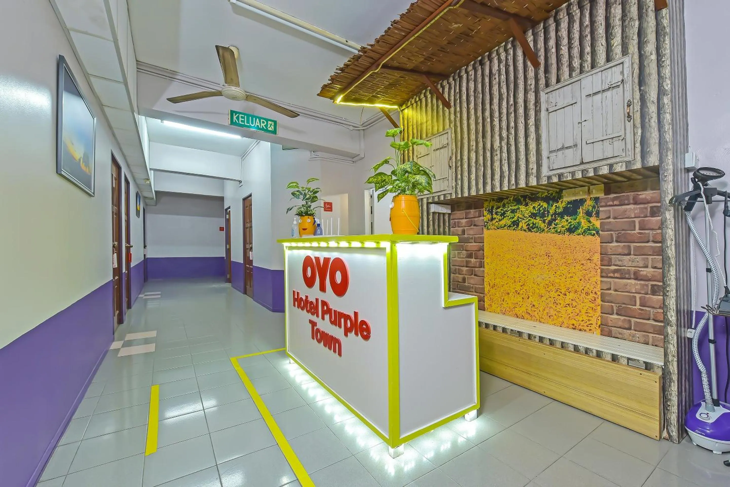 Lobby or reception in Hotel O Purple Town